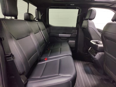 2025 Ford F-150 XLT Black SuperCrew 4x4 w/Sunroof/Nav