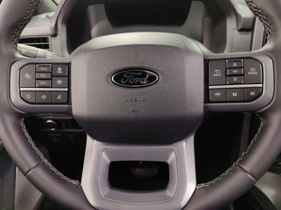 2025 Ford F-150 XLT Black SuperCrew 4x4 w/Sunroof/Nav