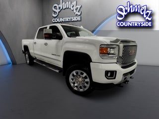 2016 GMC Sierra 2500HD Denali Z71 4x4 Crew Cab w/Sunroof