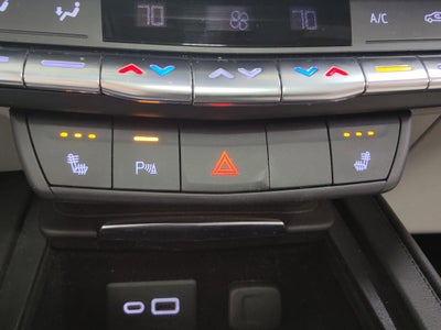 2021 Cadillac XT4 AWD Luxury w/Sunroof/Cold Pkg
