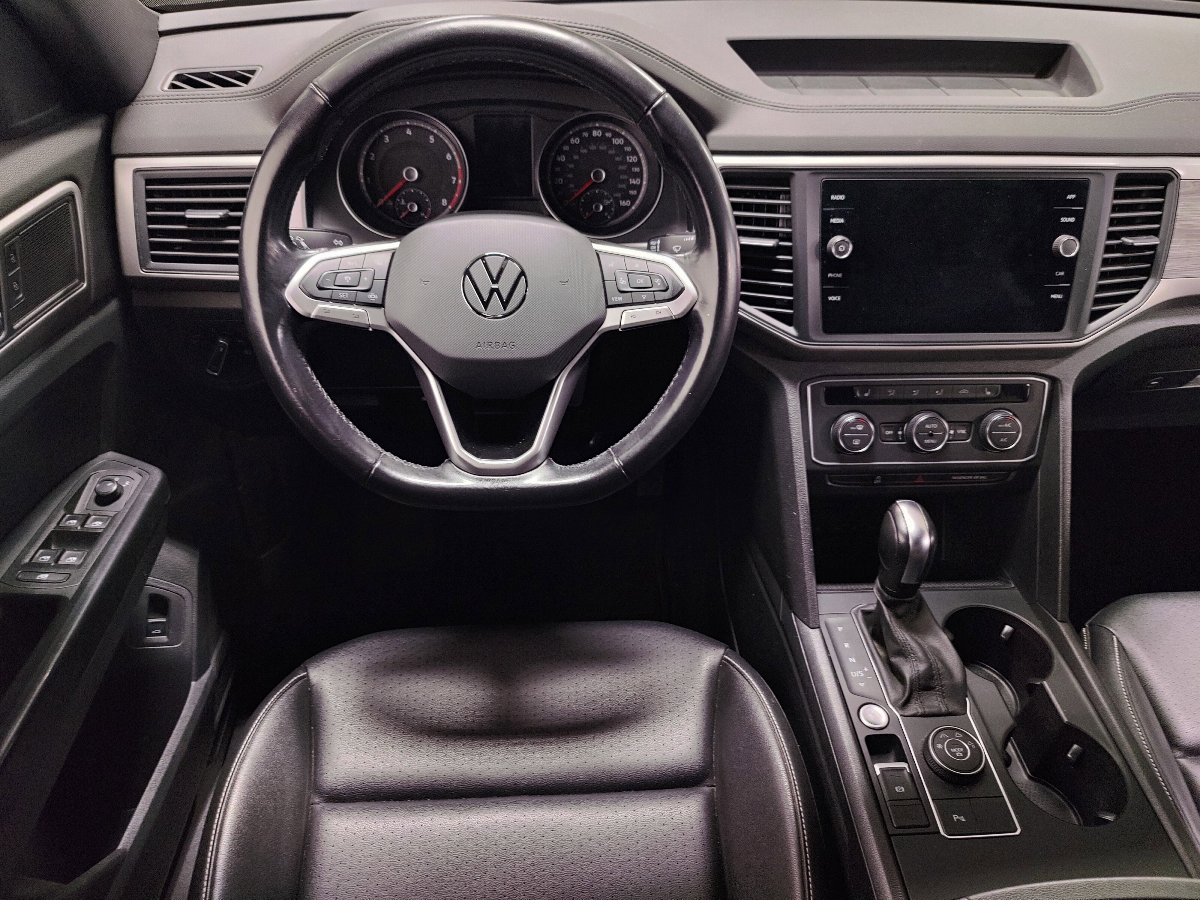 2020 Volkswagen Atlas Cross Sport V6 AWD SE w/Technology