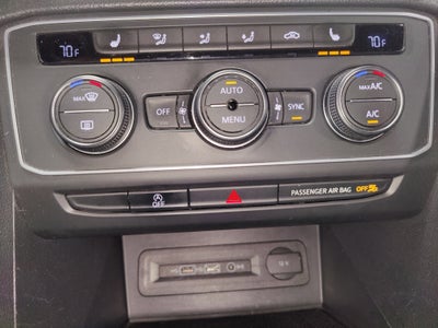 2020 Volkswagen Atlas Cross Sport V6 AWD SE w/Technology