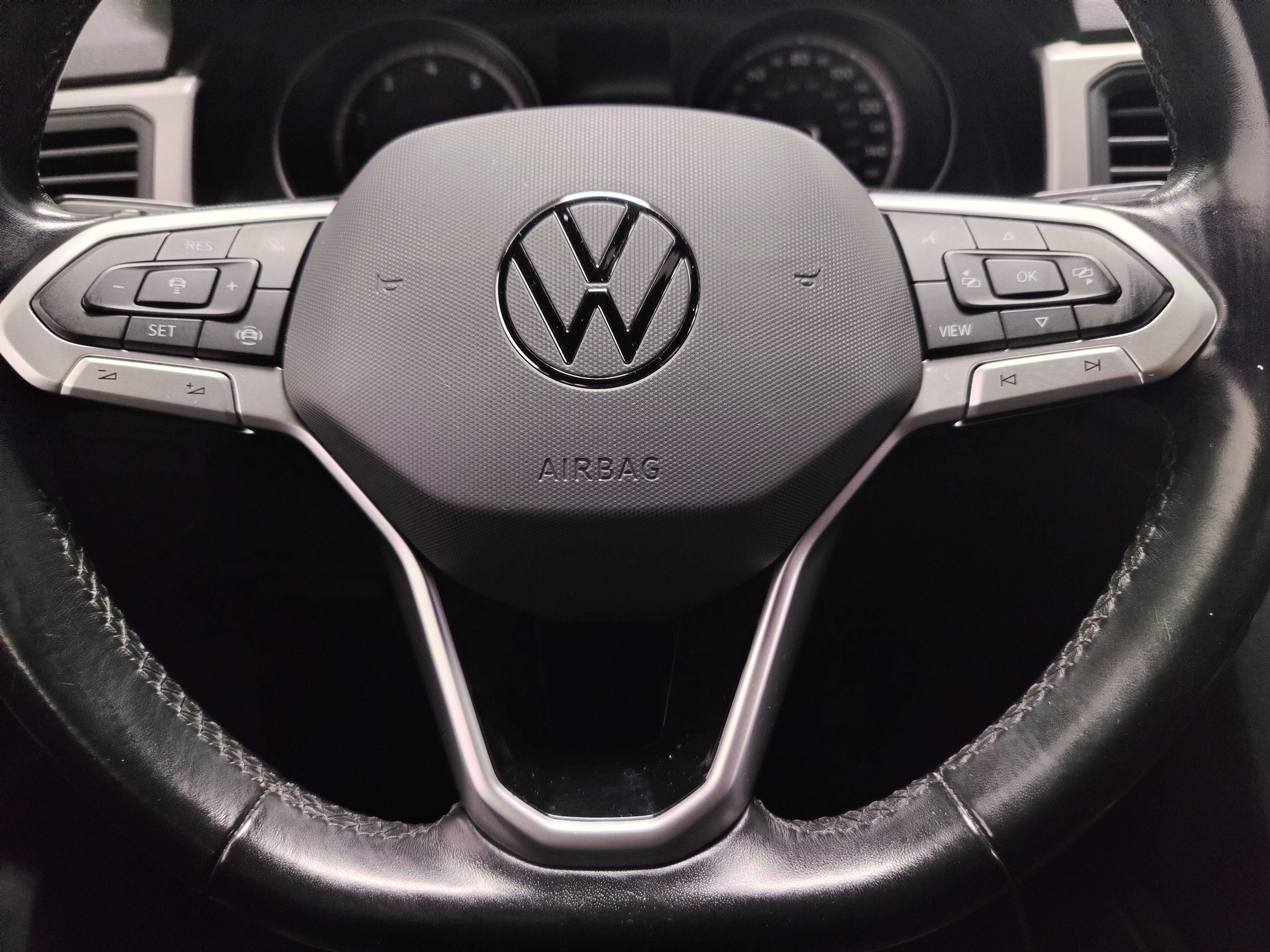 2020 Volkswagen Atlas Cross Sport V6 AWD SE w/Technology