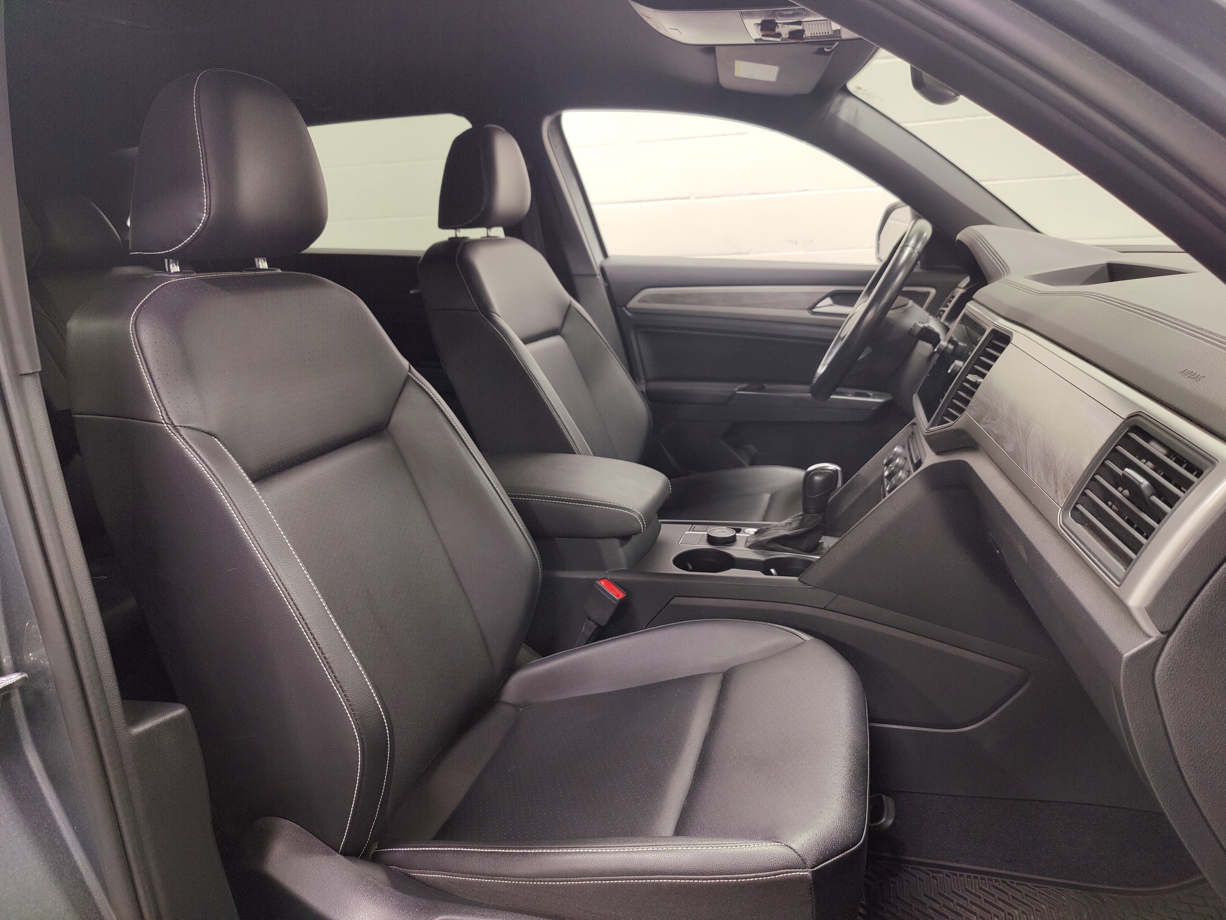 2020 Volkswagen Atlas Cross Sport V6 AWD SE w/Technology