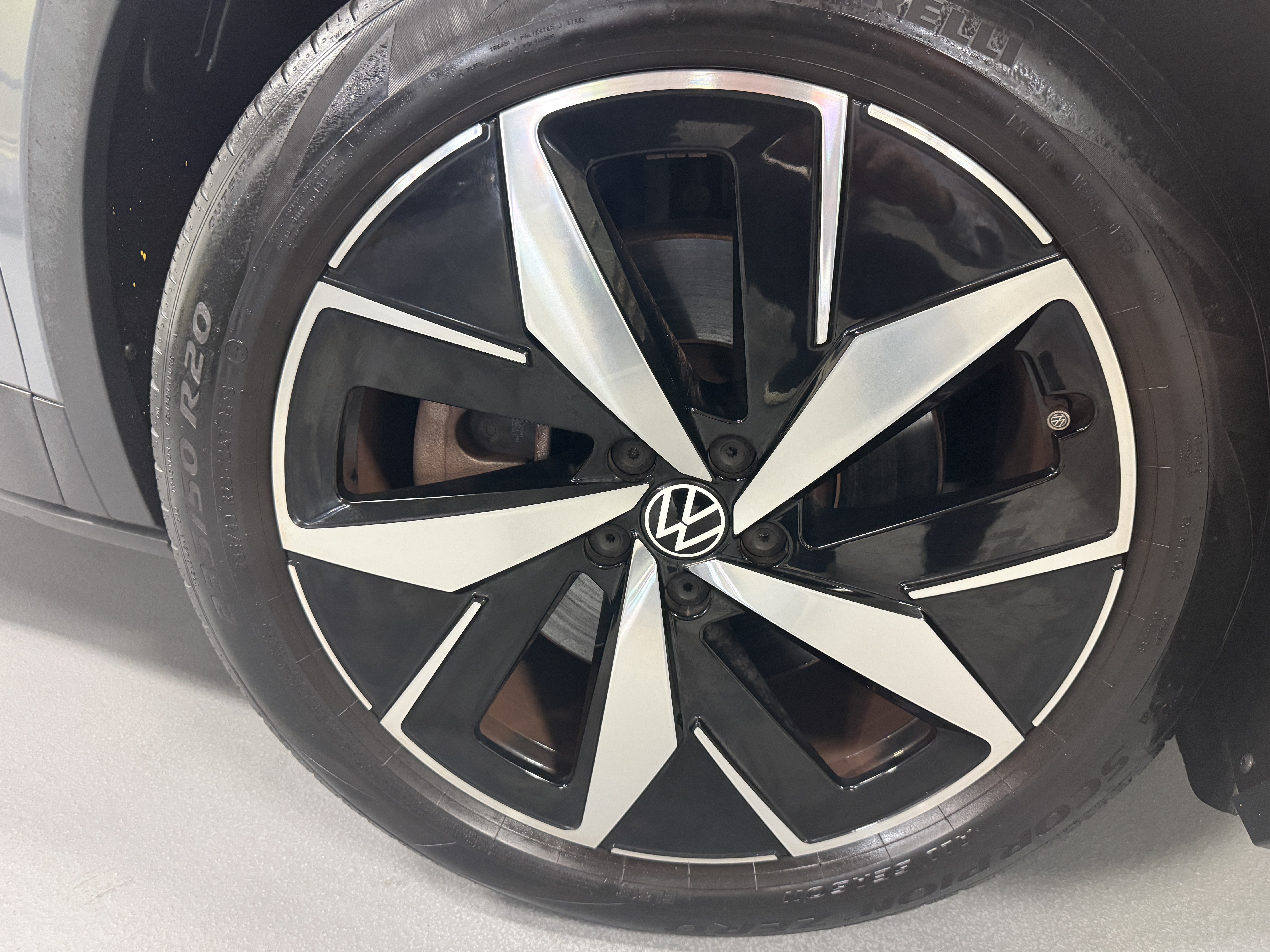 2023 Volkswagen ID.4 S w/Glass Roof