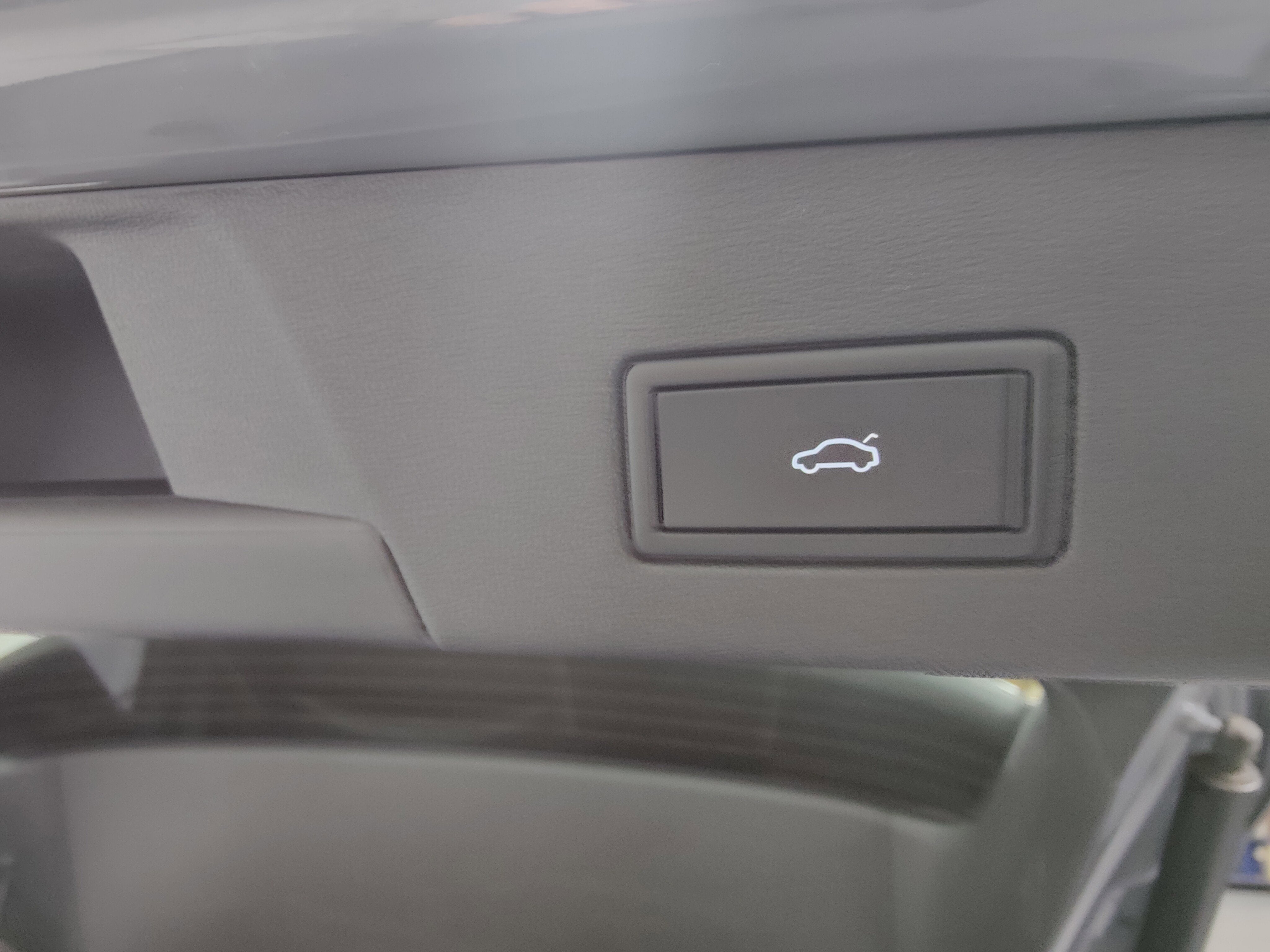 2024 Volkswagen ID.4 S w/ Glass Roof