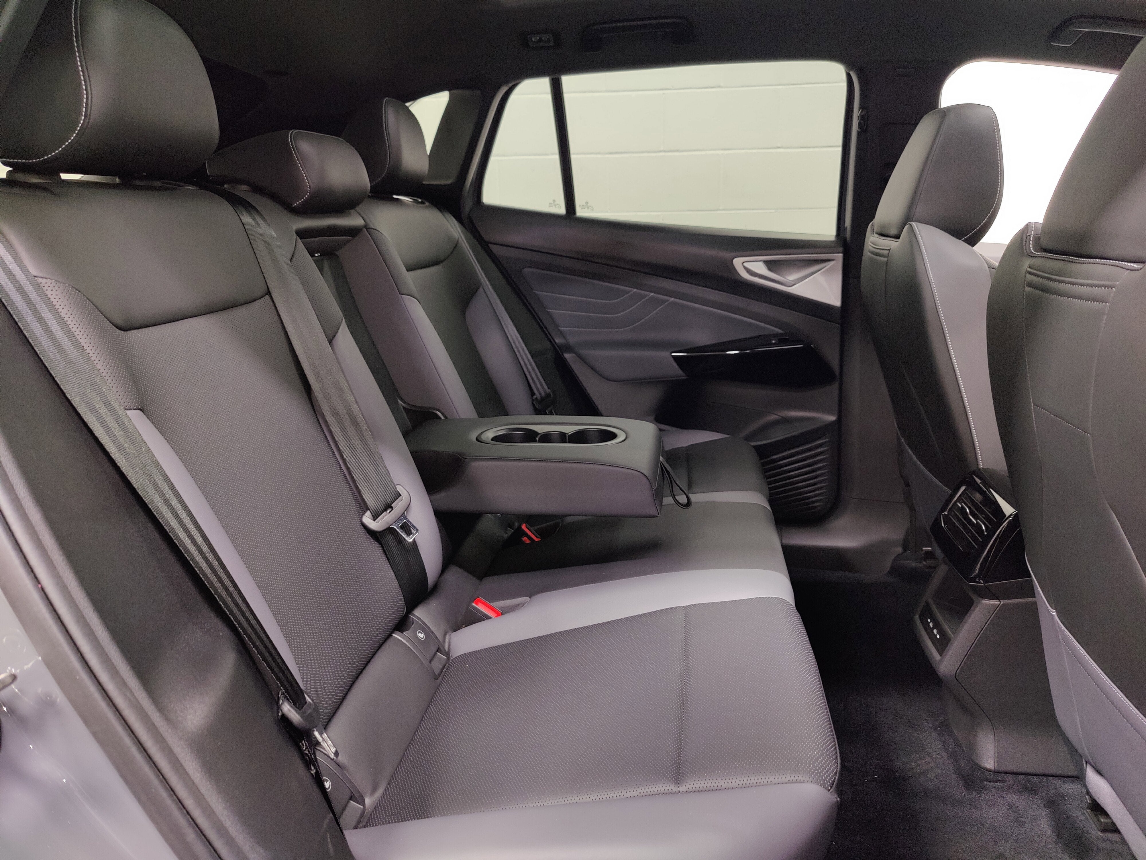 2024 Volkswagen ID.4 S w/ Glass Roof