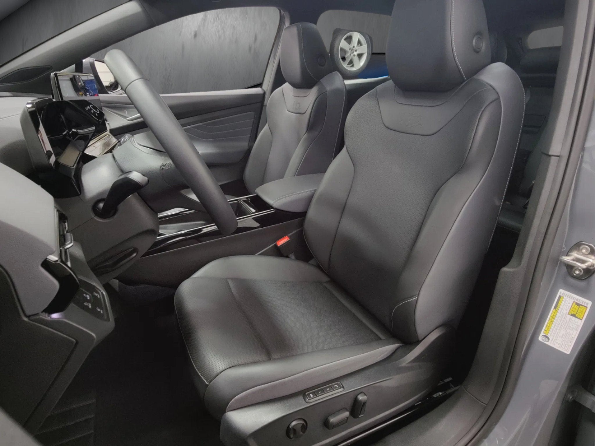 2024 Volkswagen ID.4 S w/Glass Roof