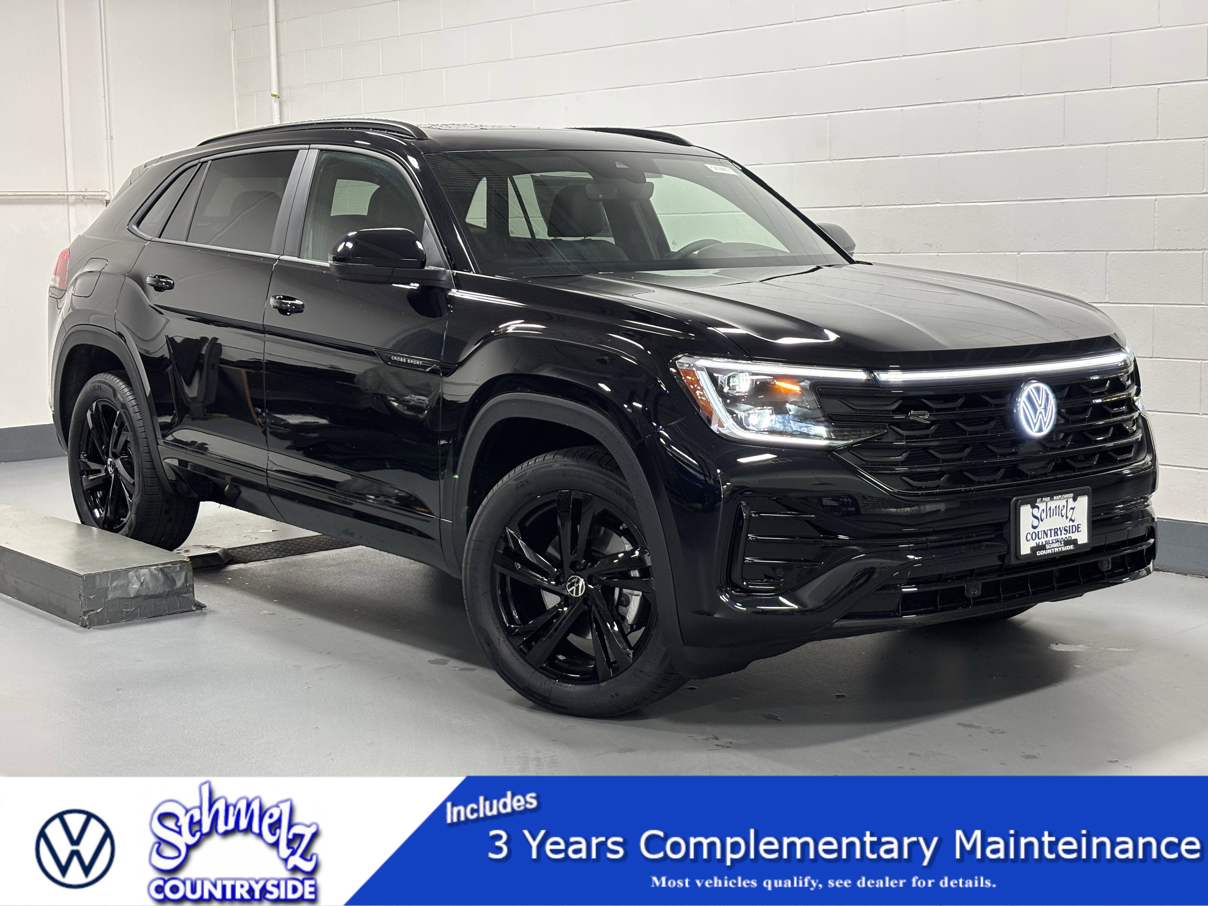 2026 Volkswagen Atlas Cross Sport 2.0T SEL R-Line Black