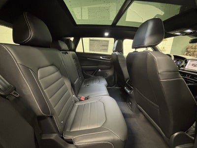 2026 Volkswagen Atlas Cross Sport 2.0T SEL R-Line Black