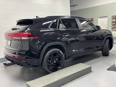 2026 Volkswagen Atlas Cross Sport 2.0T SEL R-Line Black