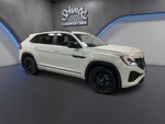 2026 Volkswagen Atlas Cross Sport 2.0T SEL R-Line Black