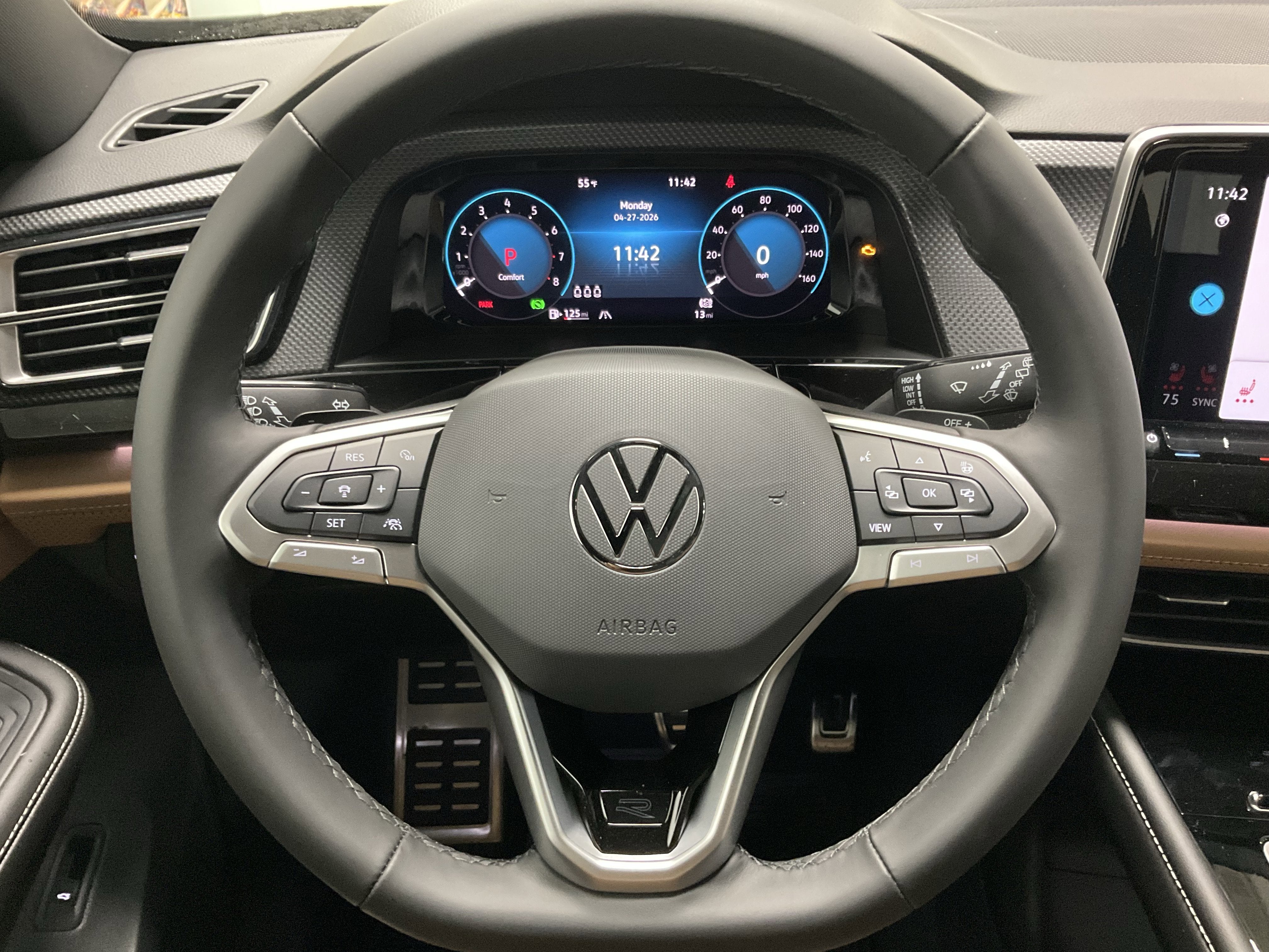 2026 Volkswagen Atlas Cross Sport 2.0T SEL R-Line Black