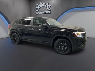 2026 Volkswagen Atlas Cross Sport 2.0T SEL R-Line Black