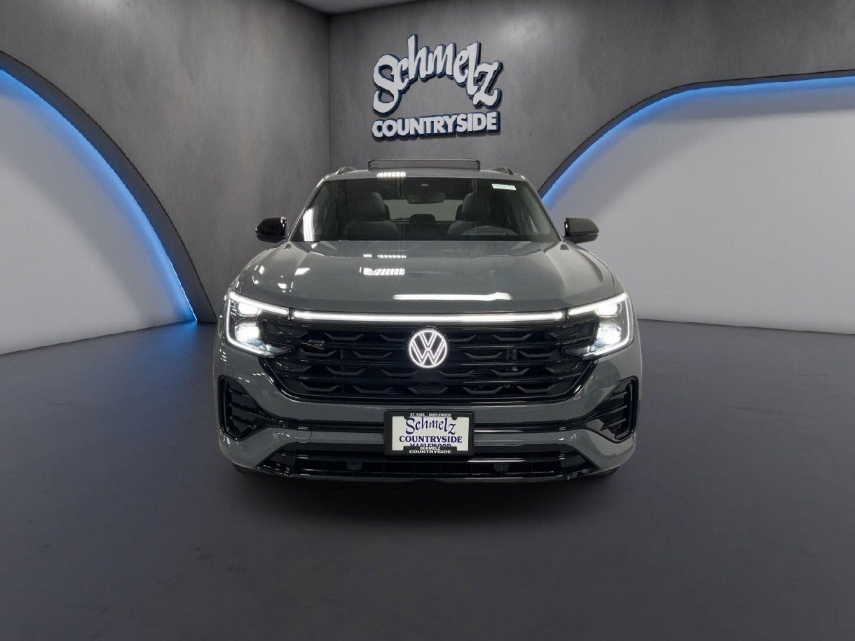 2026 Volkswagen Atlas Cross Sport 2.0T SEL R-Line Black