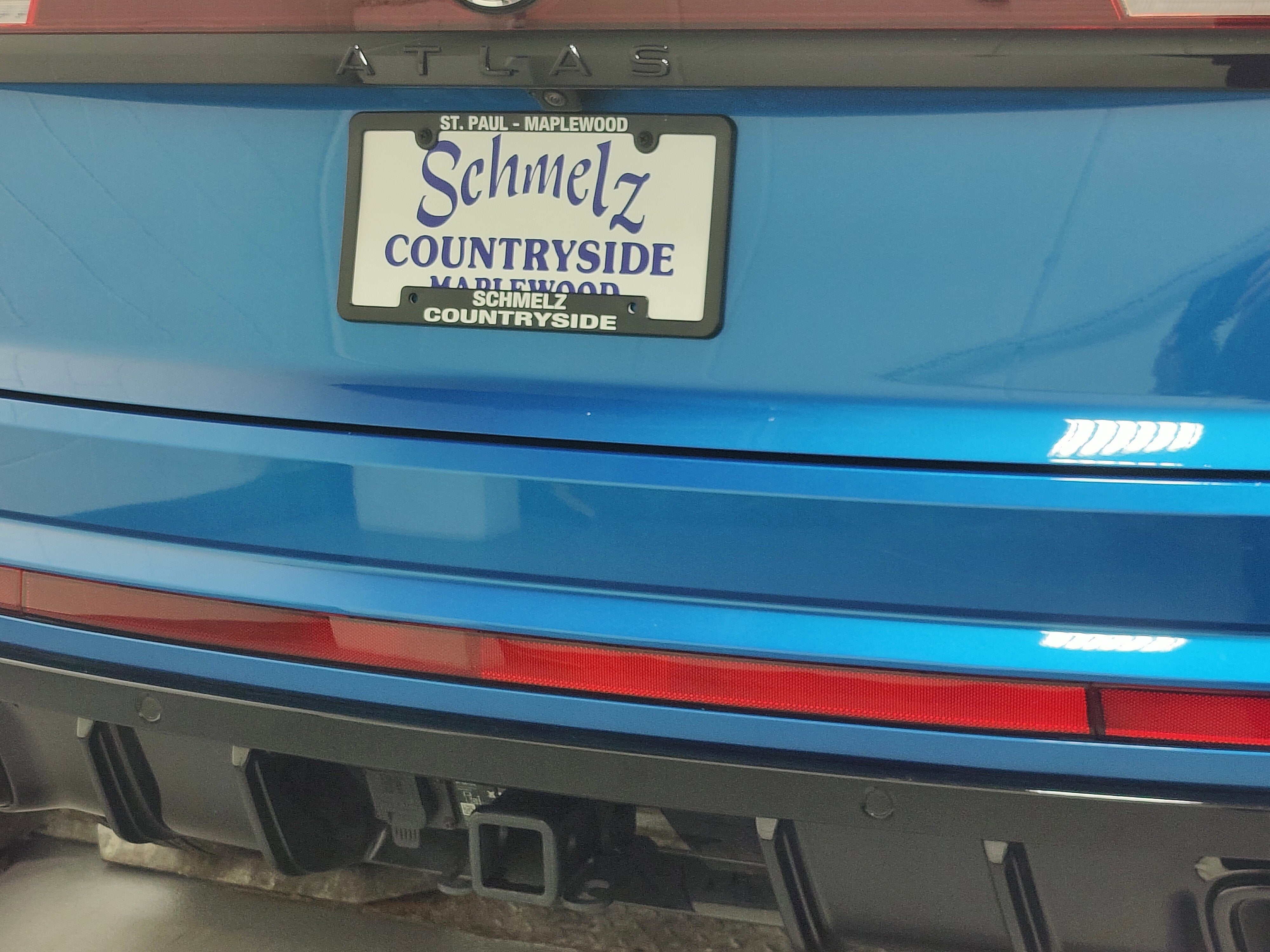 2025 Volkswagen Atlas Cross Sport SEL AWD R-Line Black w/Sunroof/Nav