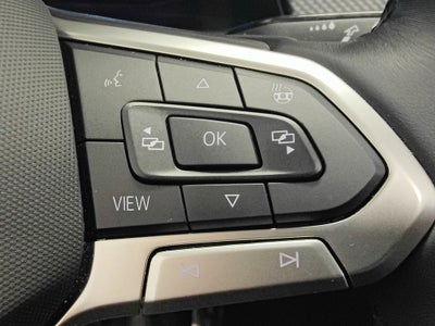 2025 Volkswagen Atlas Cross Sport SEL AWD R-Line Black w/Sunroof/Nav