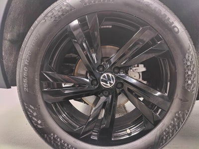 2025 Volkswagen Atlas Cross Sport SEL AWD R-Line Black w/Sunroof/Nav