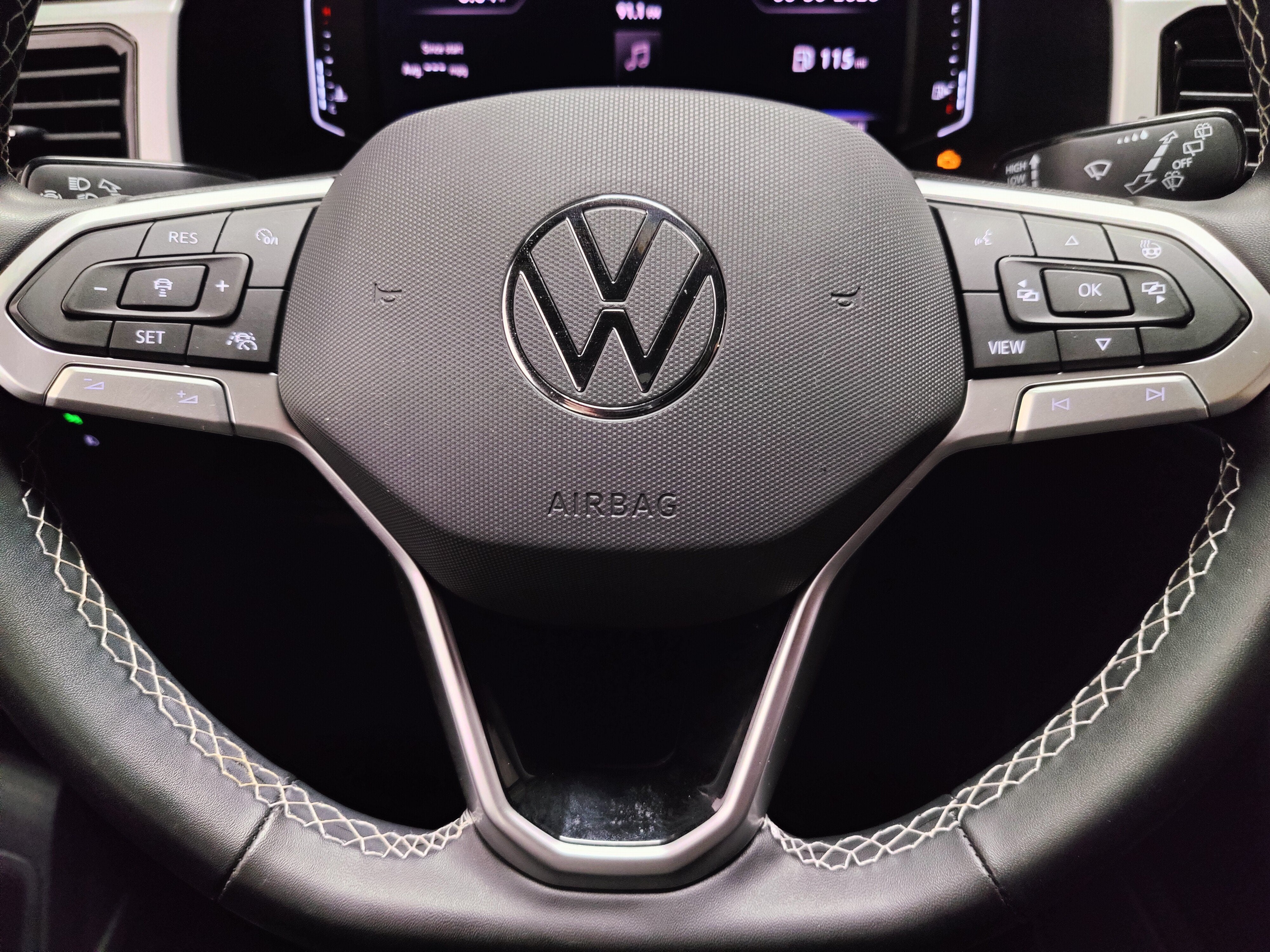2022 Volkswagen Atlas Cross Sport SEL AWD w/Sunroof/Nav