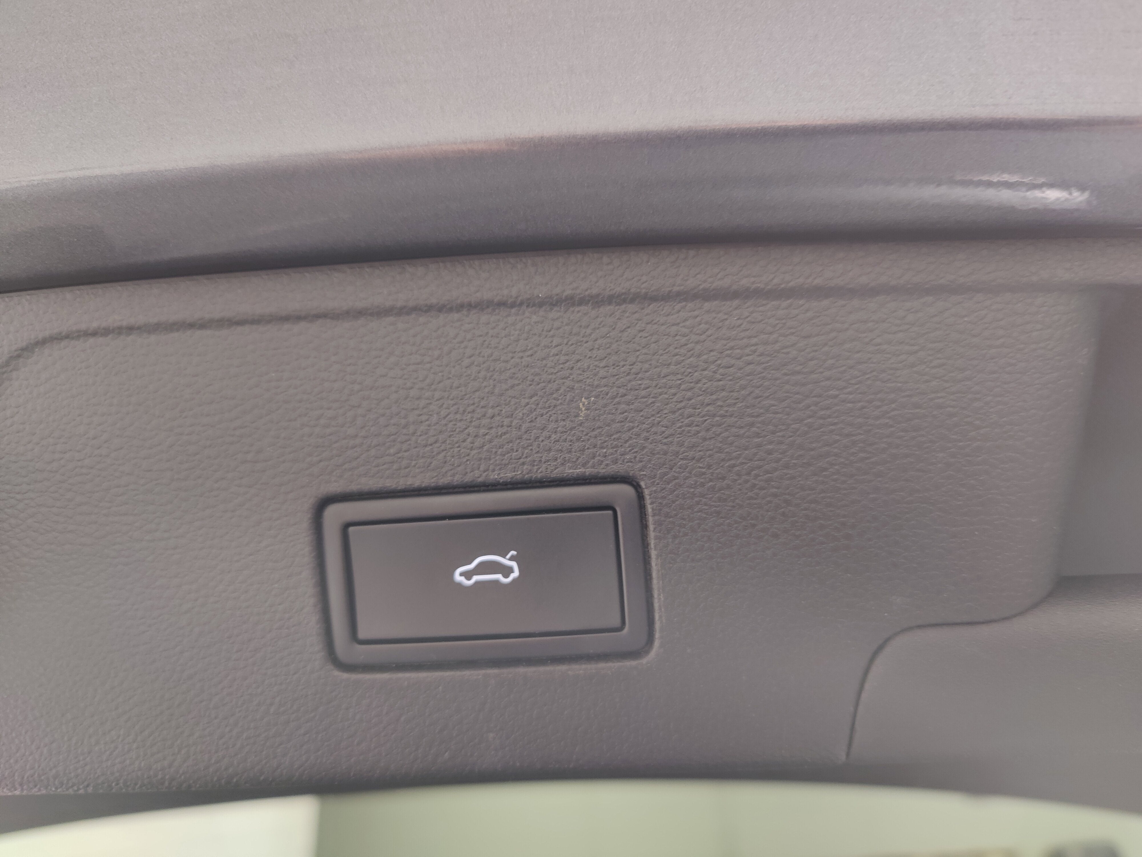 2023 Volkswagen Atlas Cross Sport V6 SEL AWD w/Sunroof/Nav