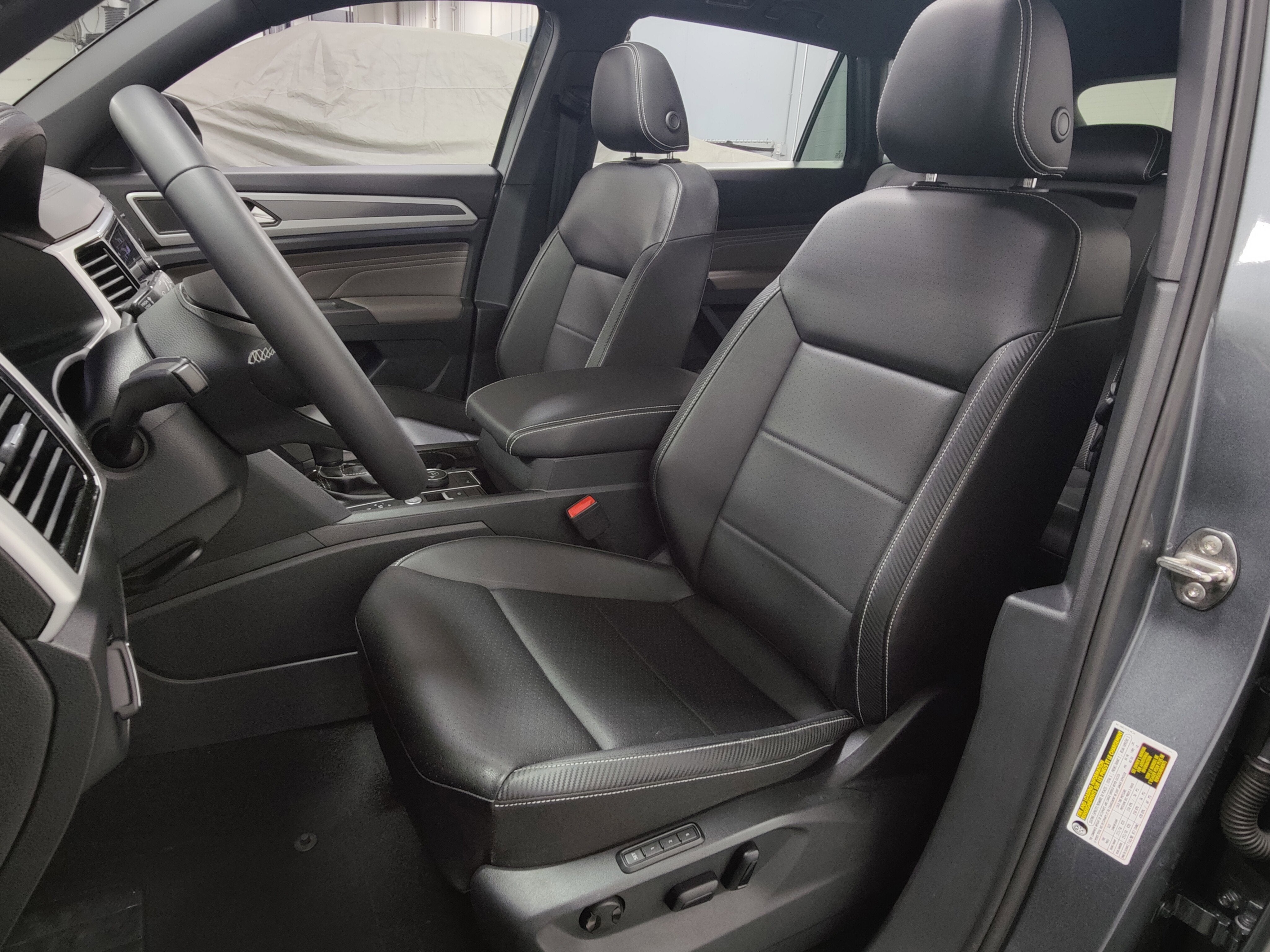 2023 Volkswagen Atlas Cross Sport V6 SEL AWD w/Sunroof/Nav