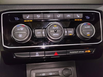 2023 Volkswagen Atlas Cross Sport V6 SEL AWD w/Sunroof/Nav