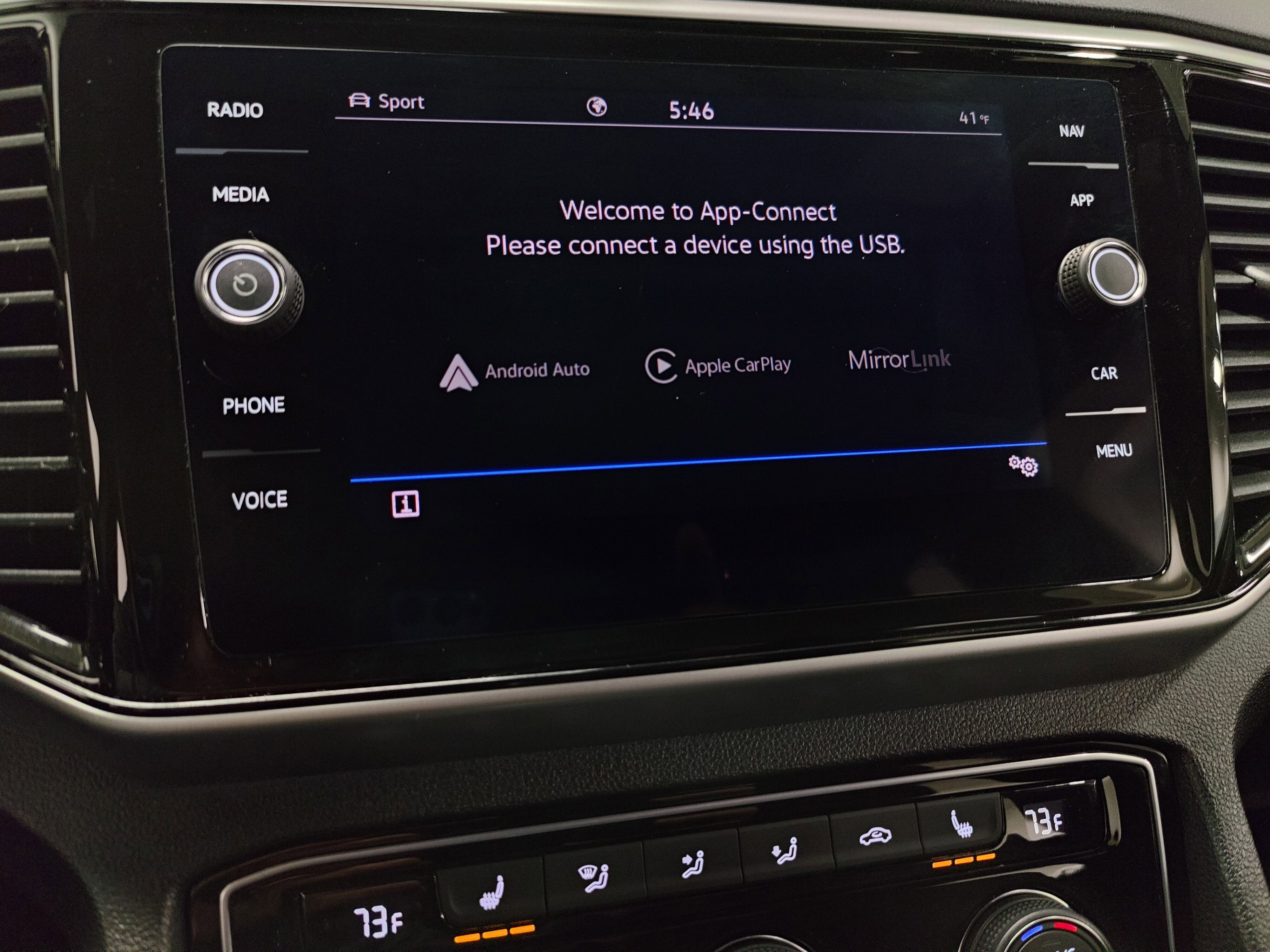 2023 Volkswagen Atlas Cross Sport V6 SEL AWD w/Sunroof/Nav