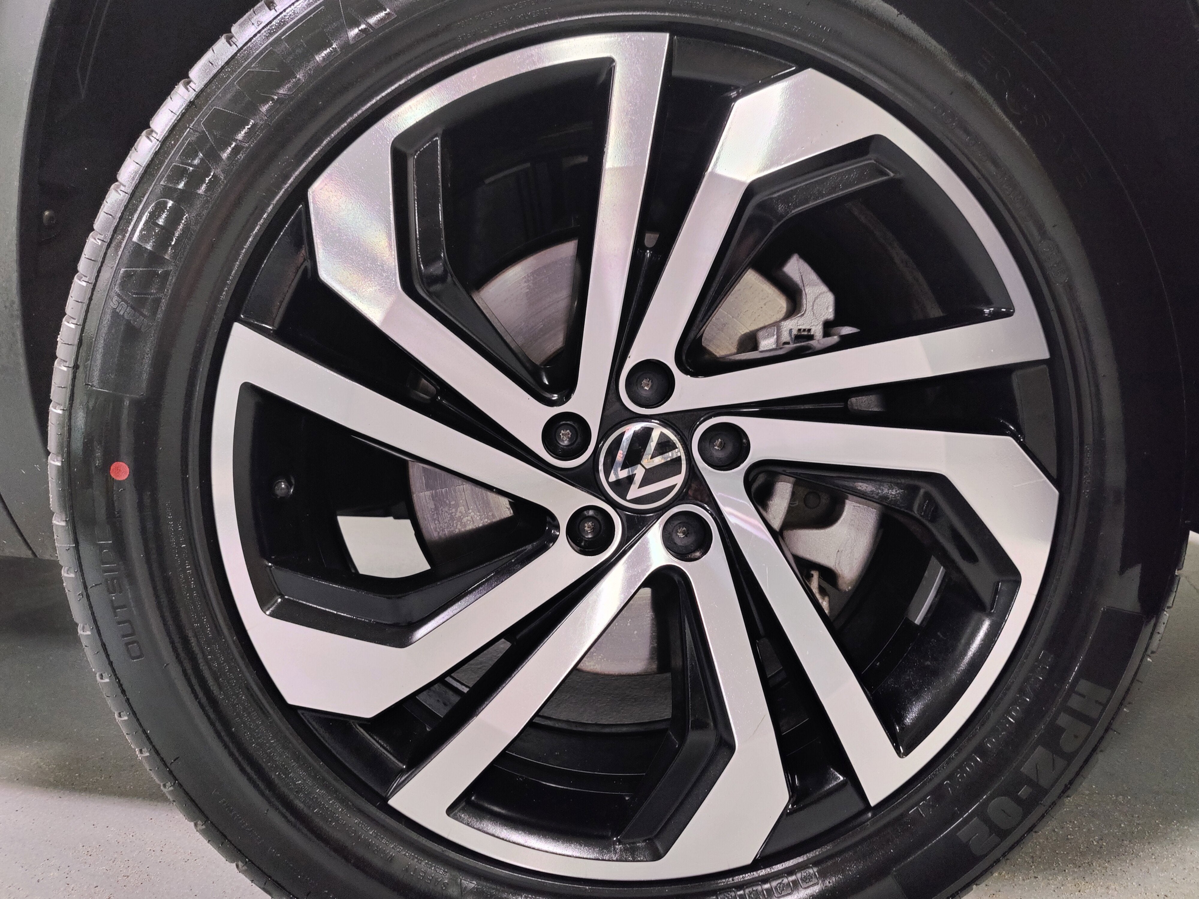 2023 Volkswagen Atlas Cross Sport V6 SEL AWD w/Sunroof/Nav