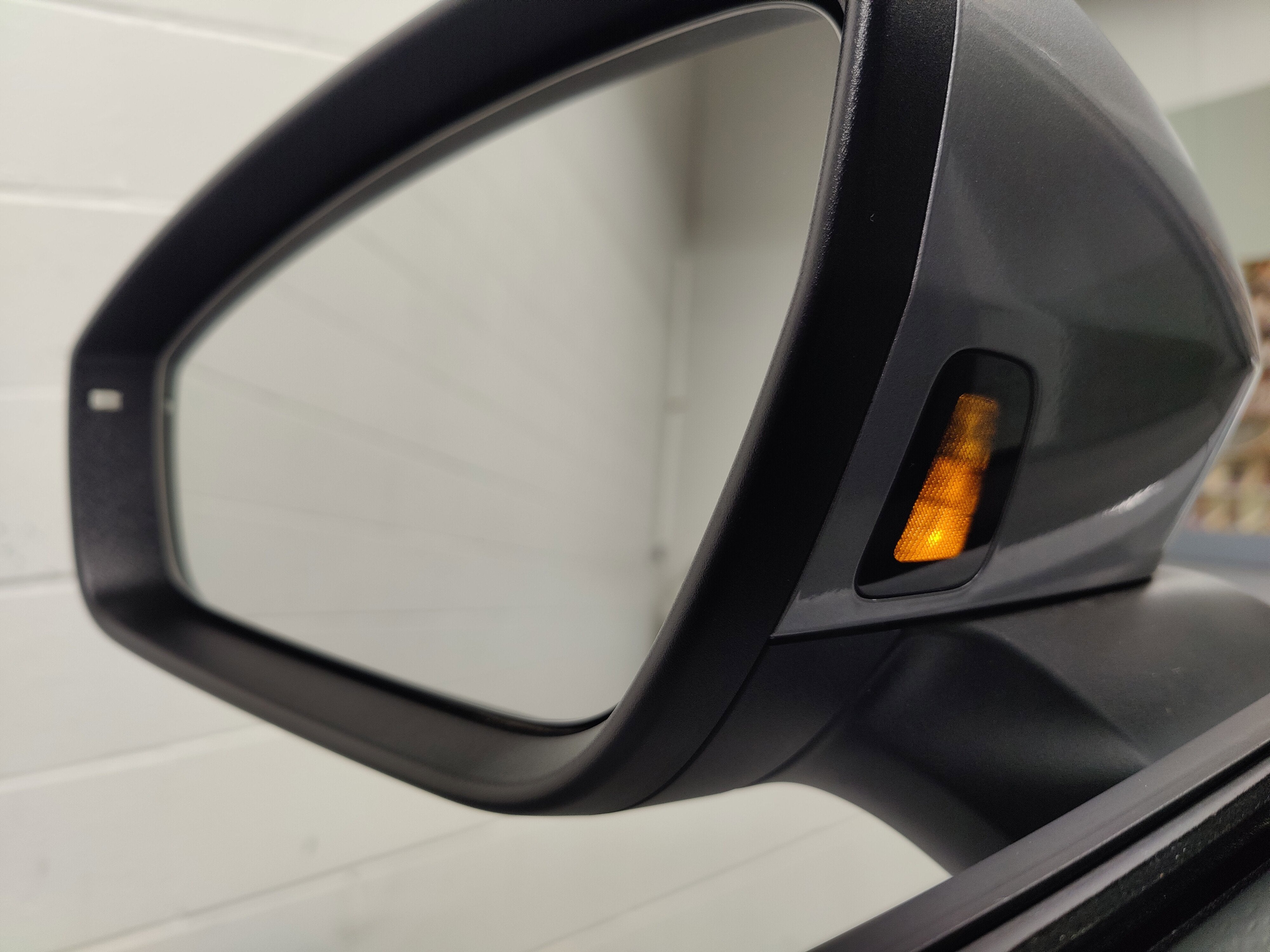 2024 Volkswagen ID.4 Standard