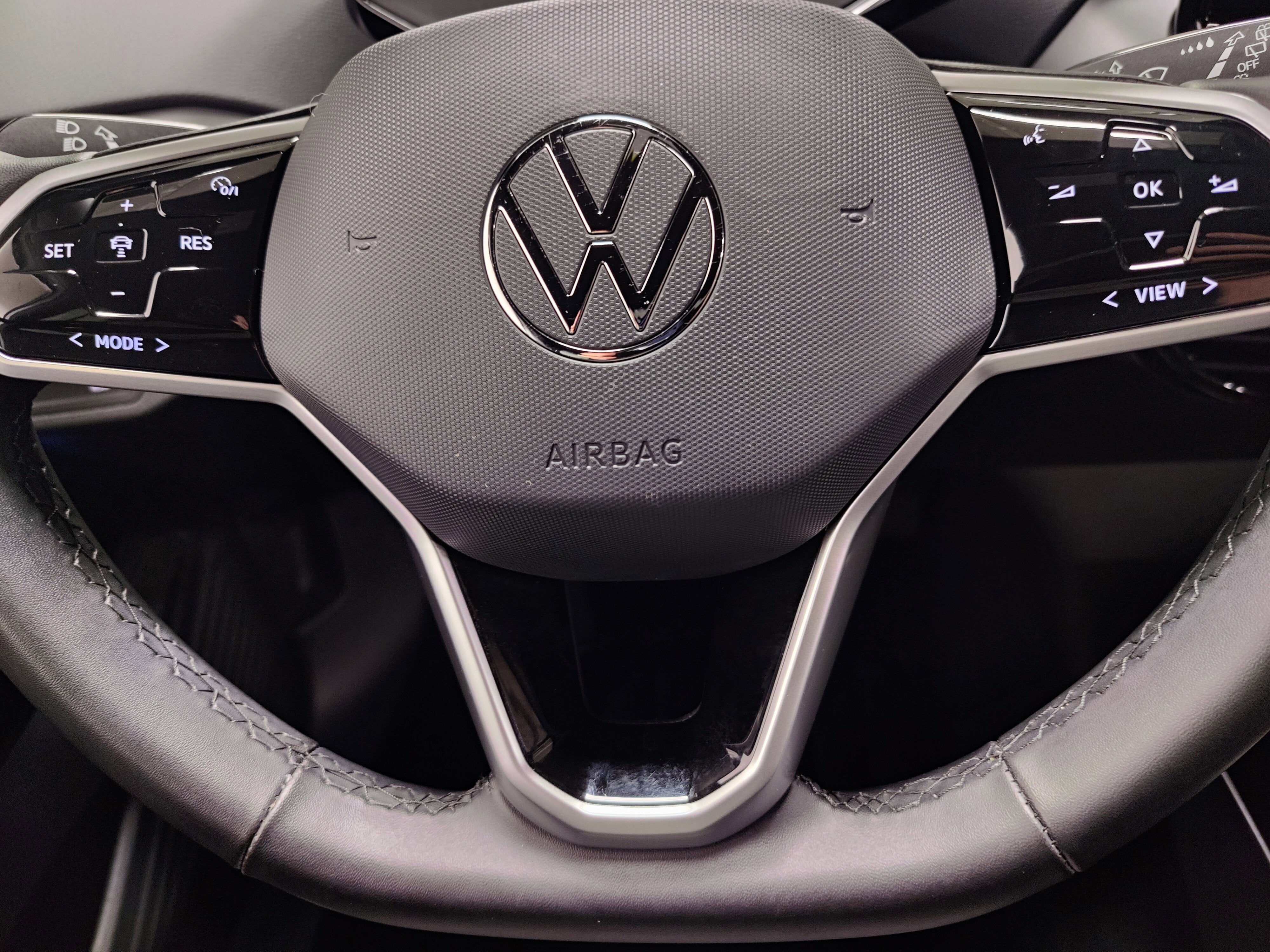 2024 Volkswagen ID.4 Standard