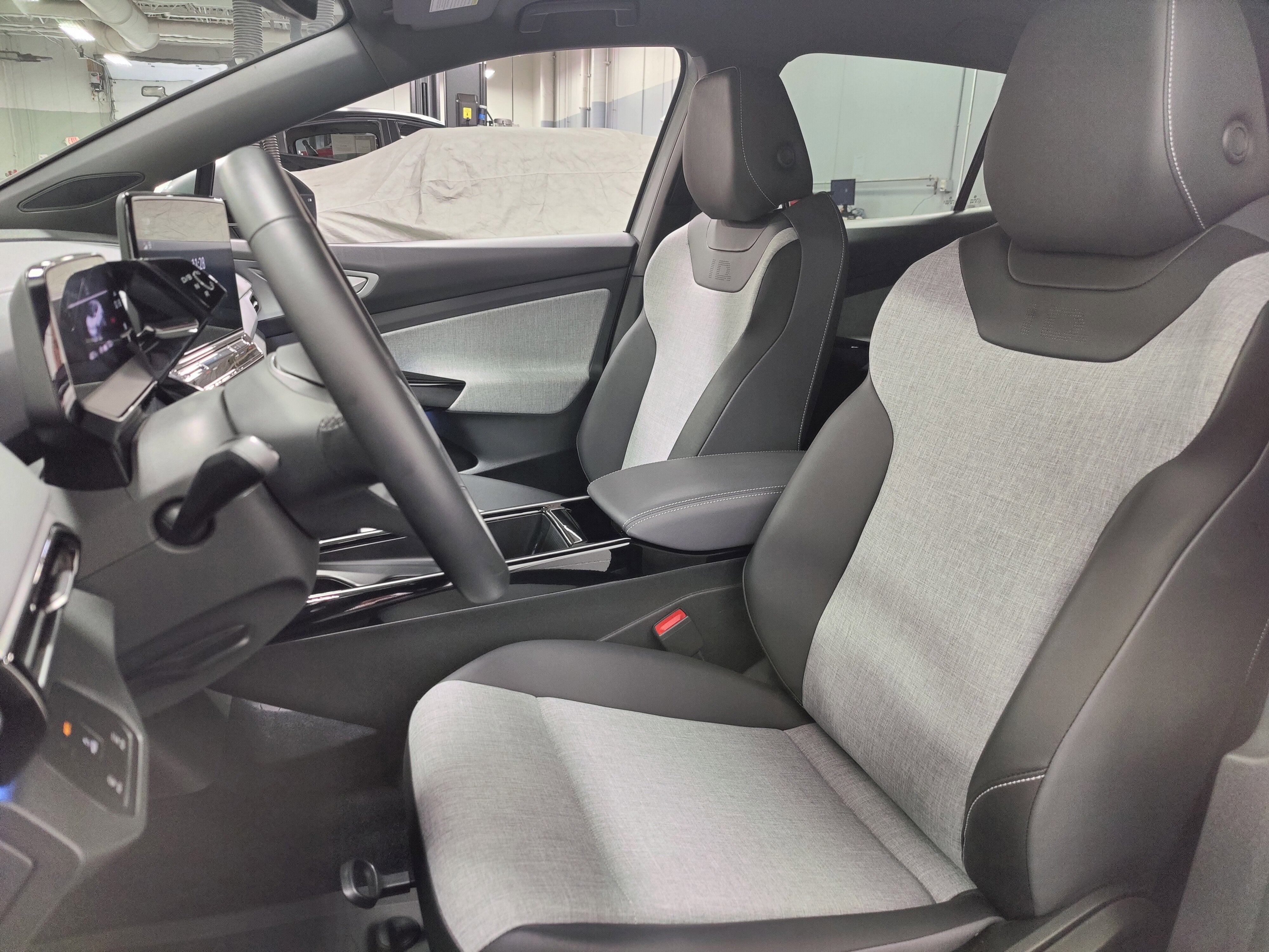 2024 Volkswagen ID.4 Standard