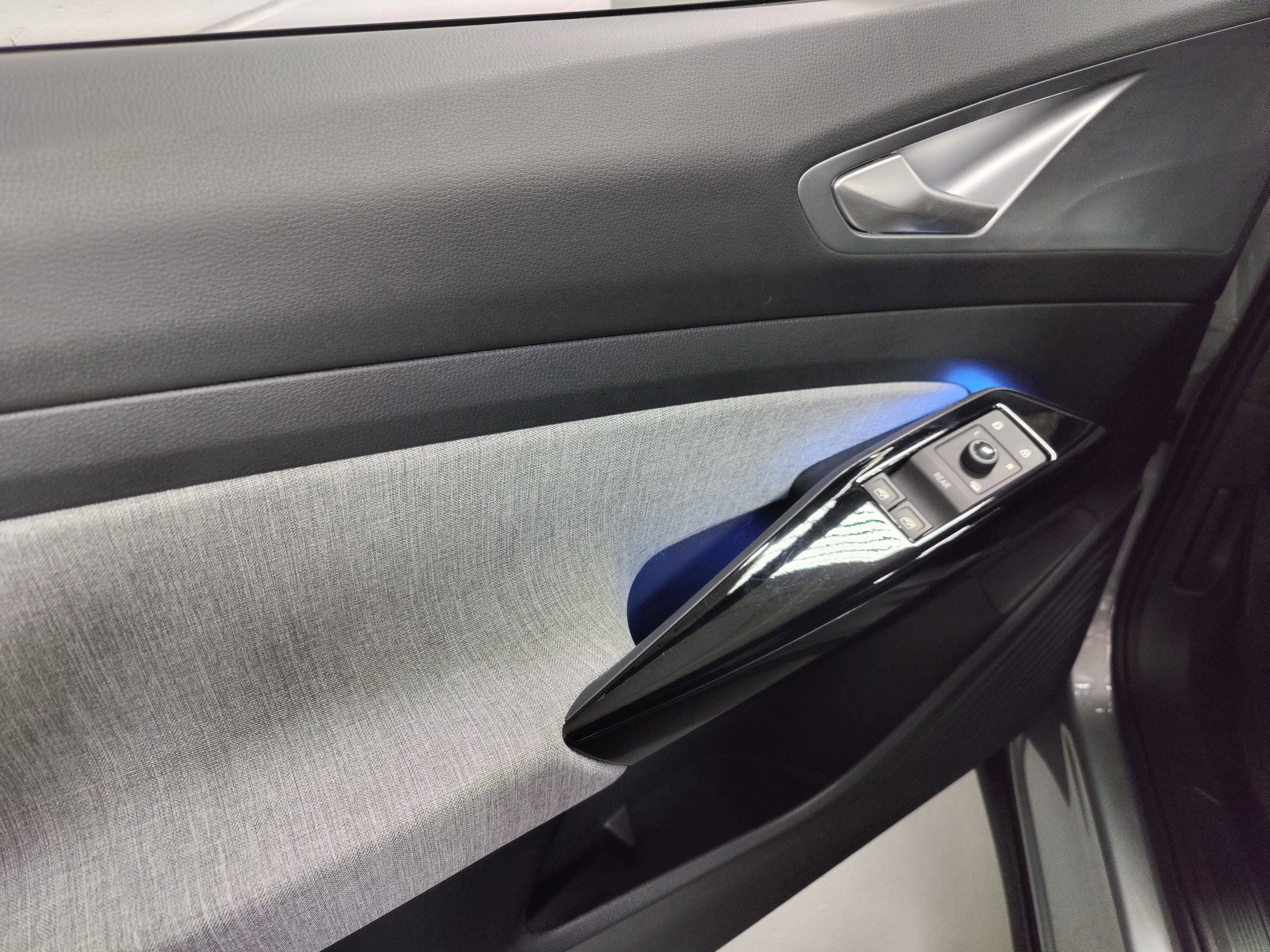 2024 Volkswagen ID.4 Standard