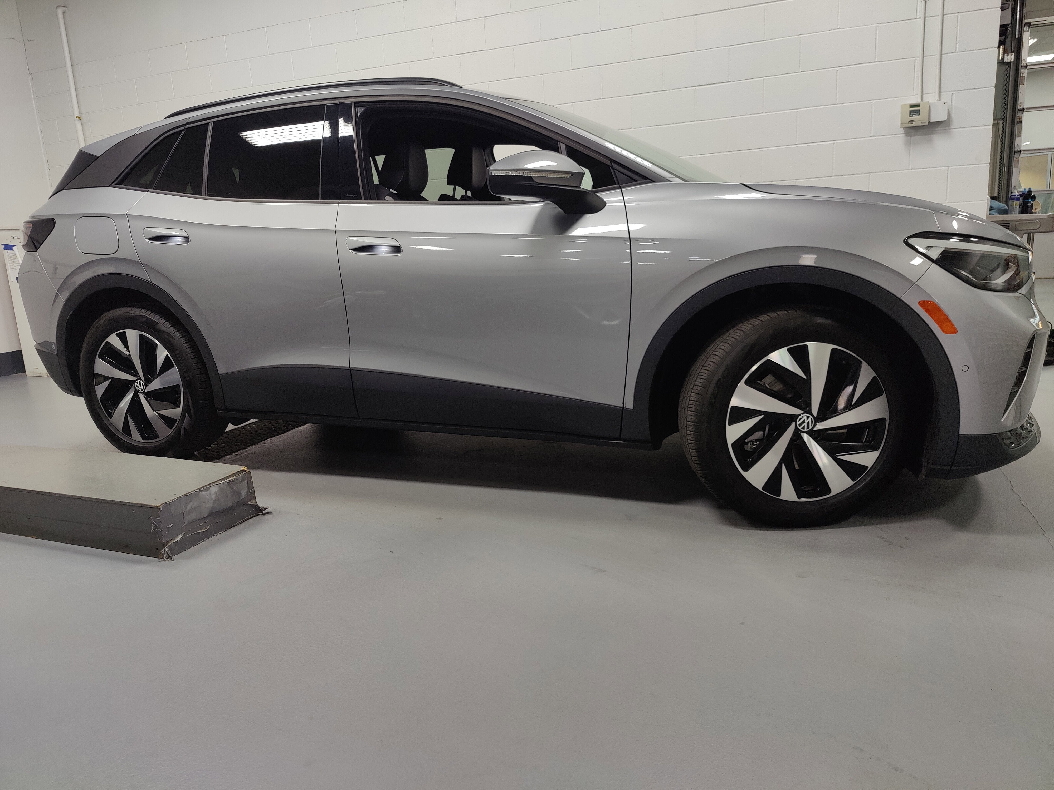 2024 Volkswagen ID.4 Standard