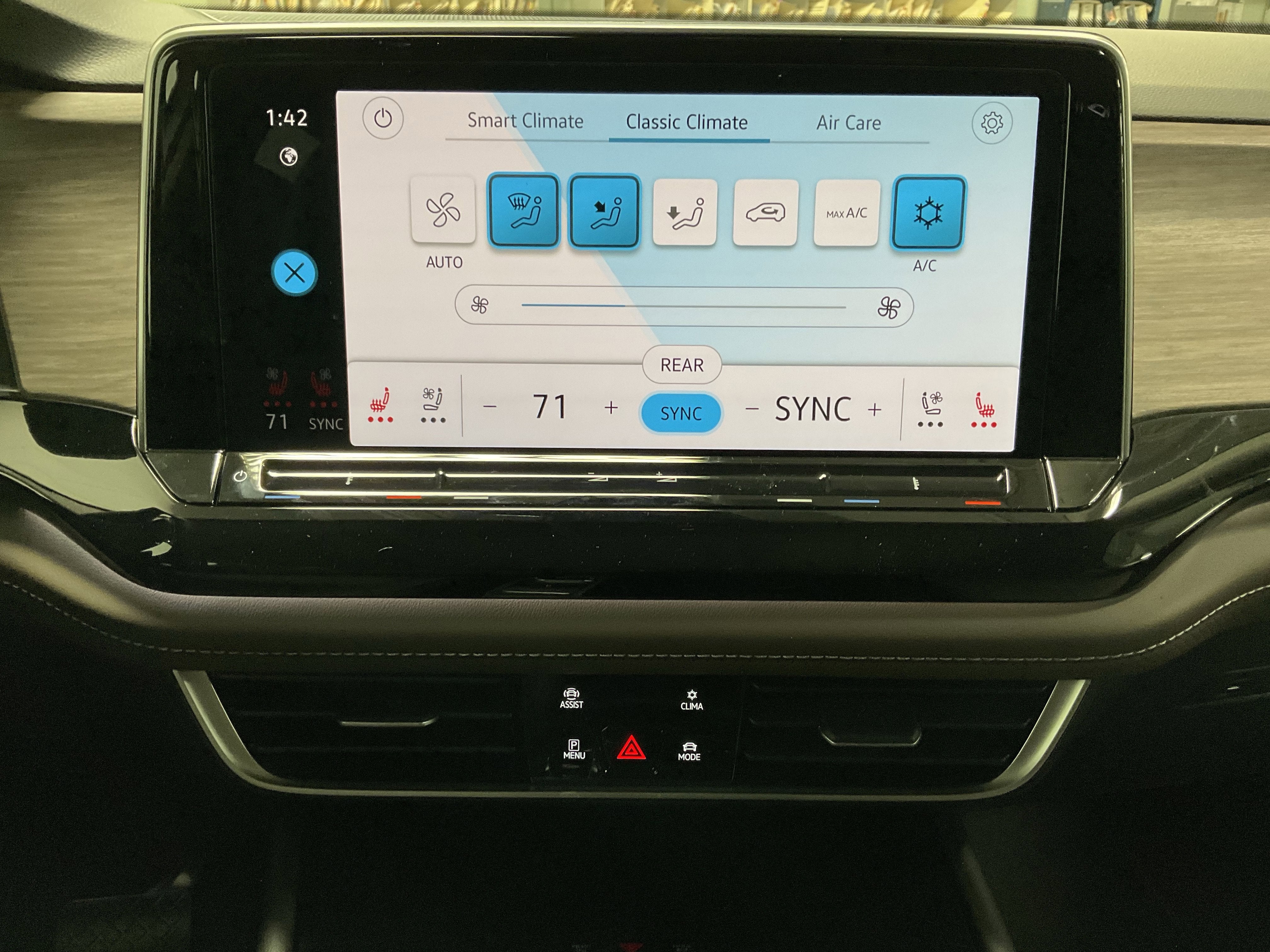 2026 Volkswagen Atlas 2.0T SEL