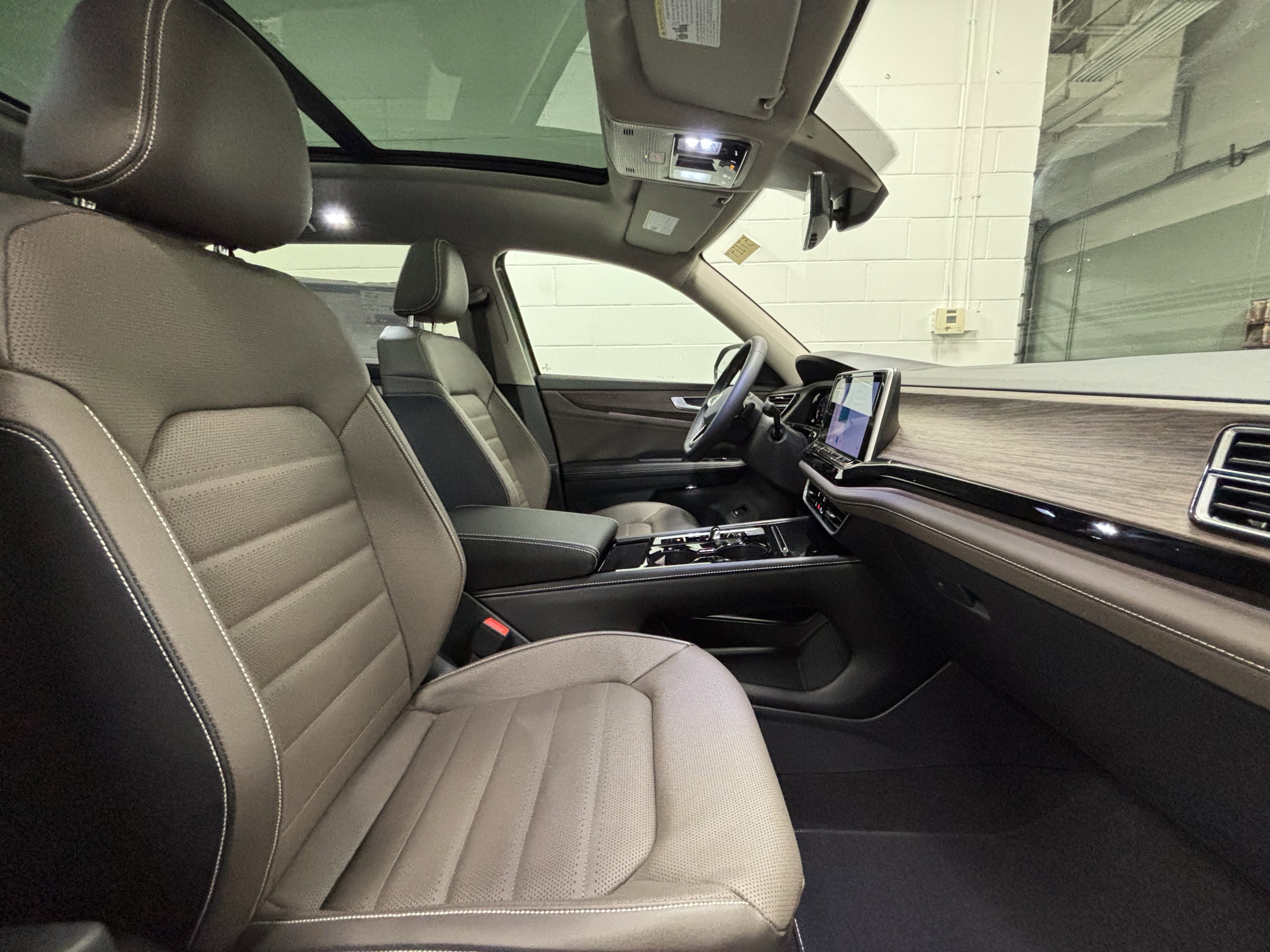 2026 Volkswagen Atlas 2.0T SEL