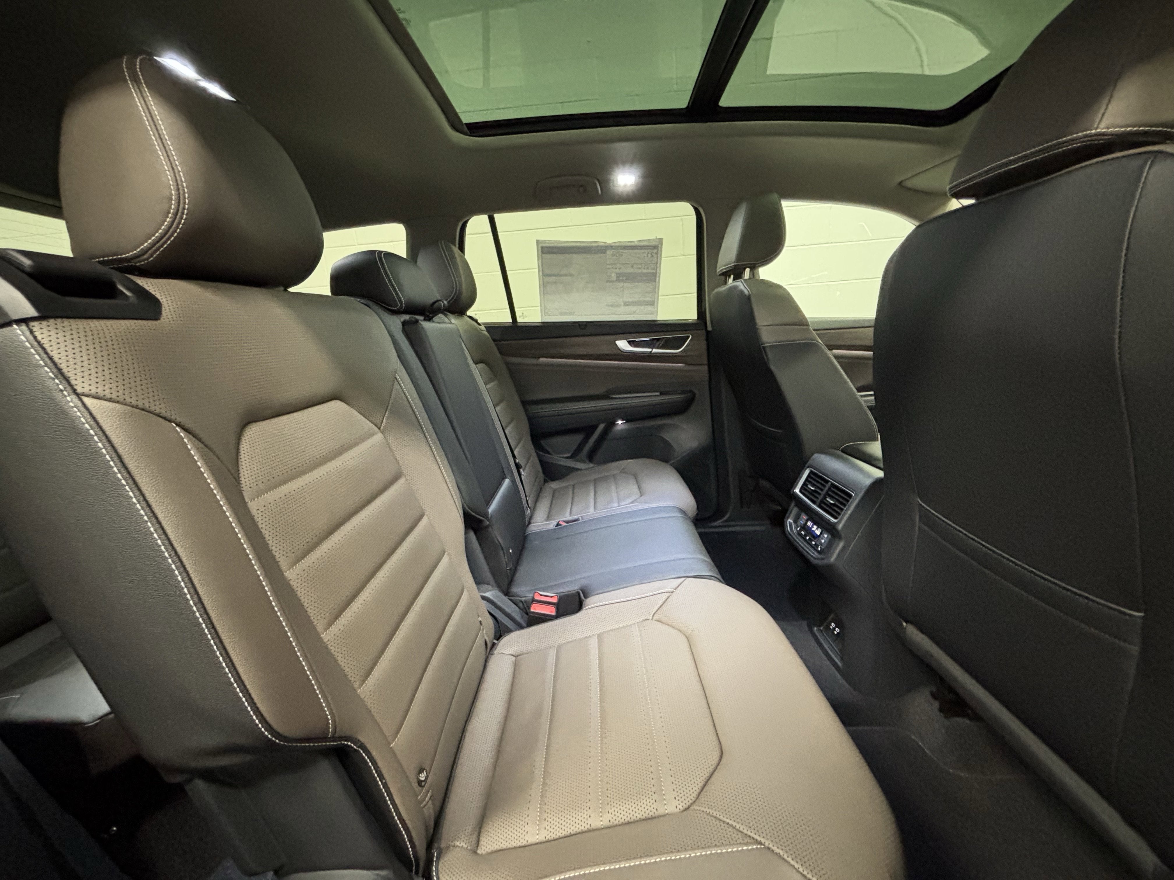 2026 Volkswagen Atlas 2.0T SEL