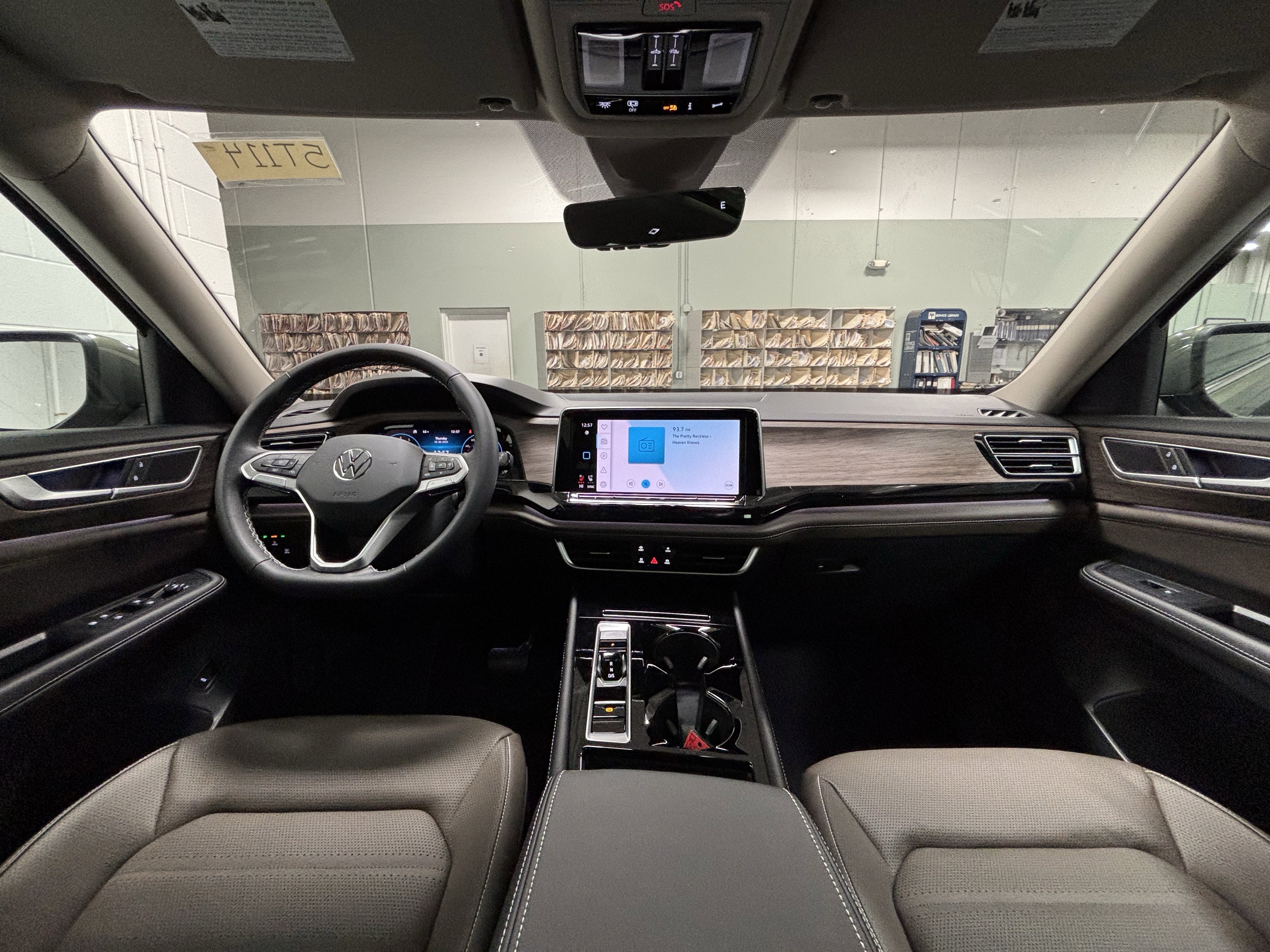 2026 Volkswagen Atlas 2.0T SEL