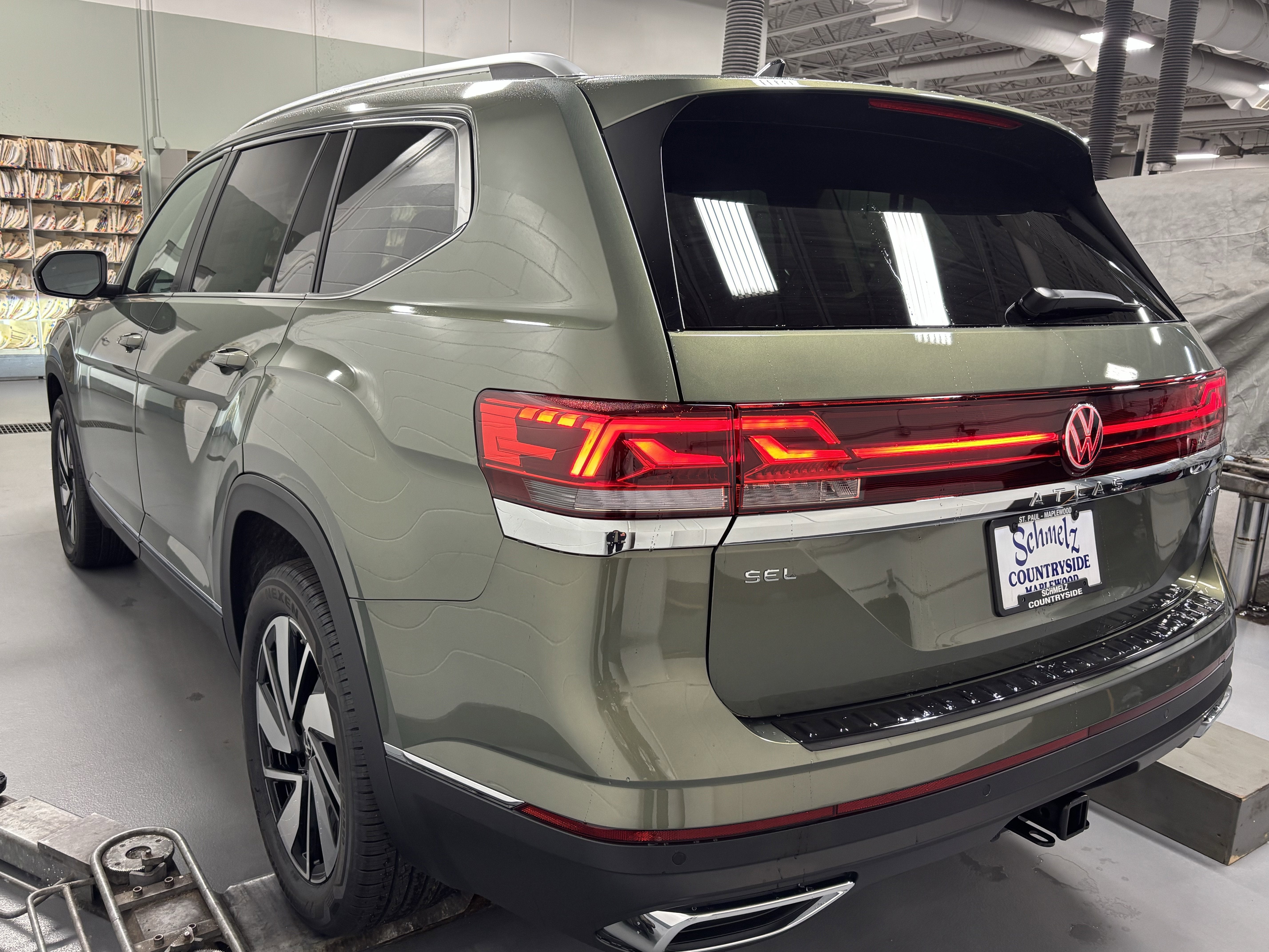 2026 Volkswagen Atlas 2.0T SEL