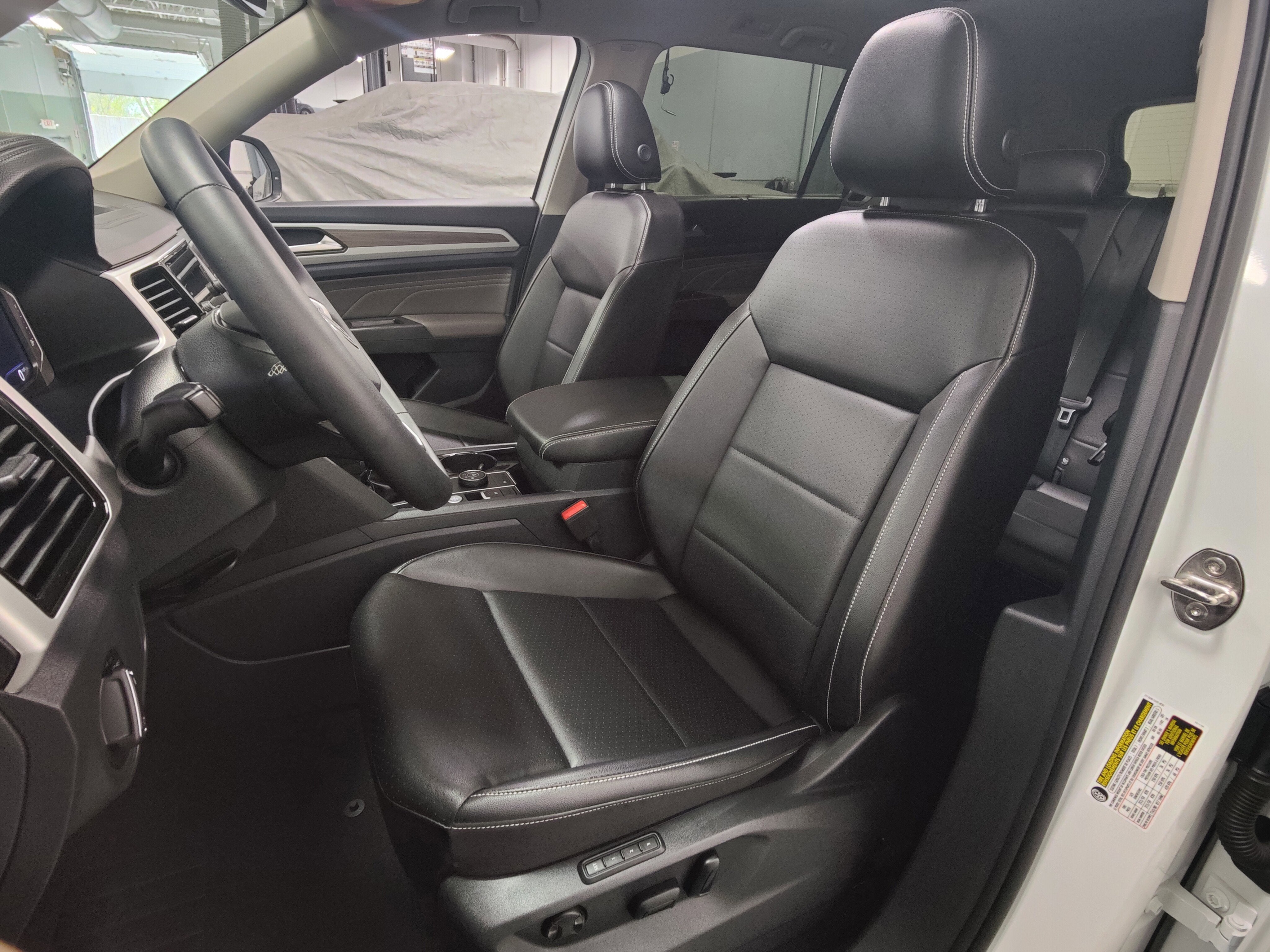 2022 Volkswagen Atlas SEL AWD w/Sunroof/Nav