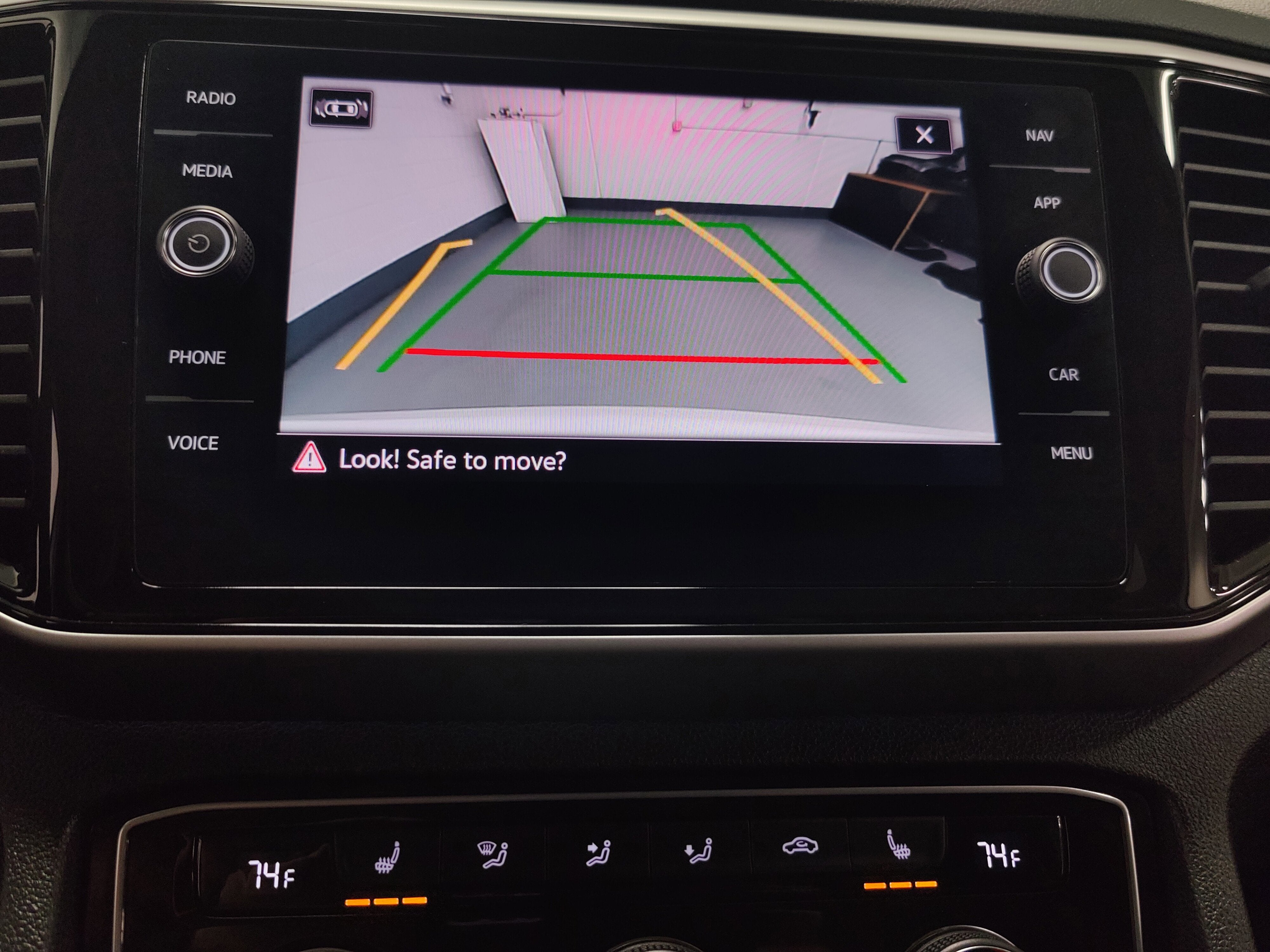 2022 Volkswagen Atlas SEL AWD w/Sunroof/Nav