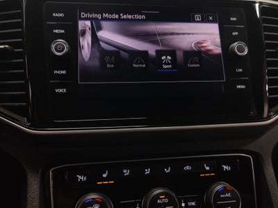 2022 Volkswagen Atlas SEL AWD w/Sunroof/Nav