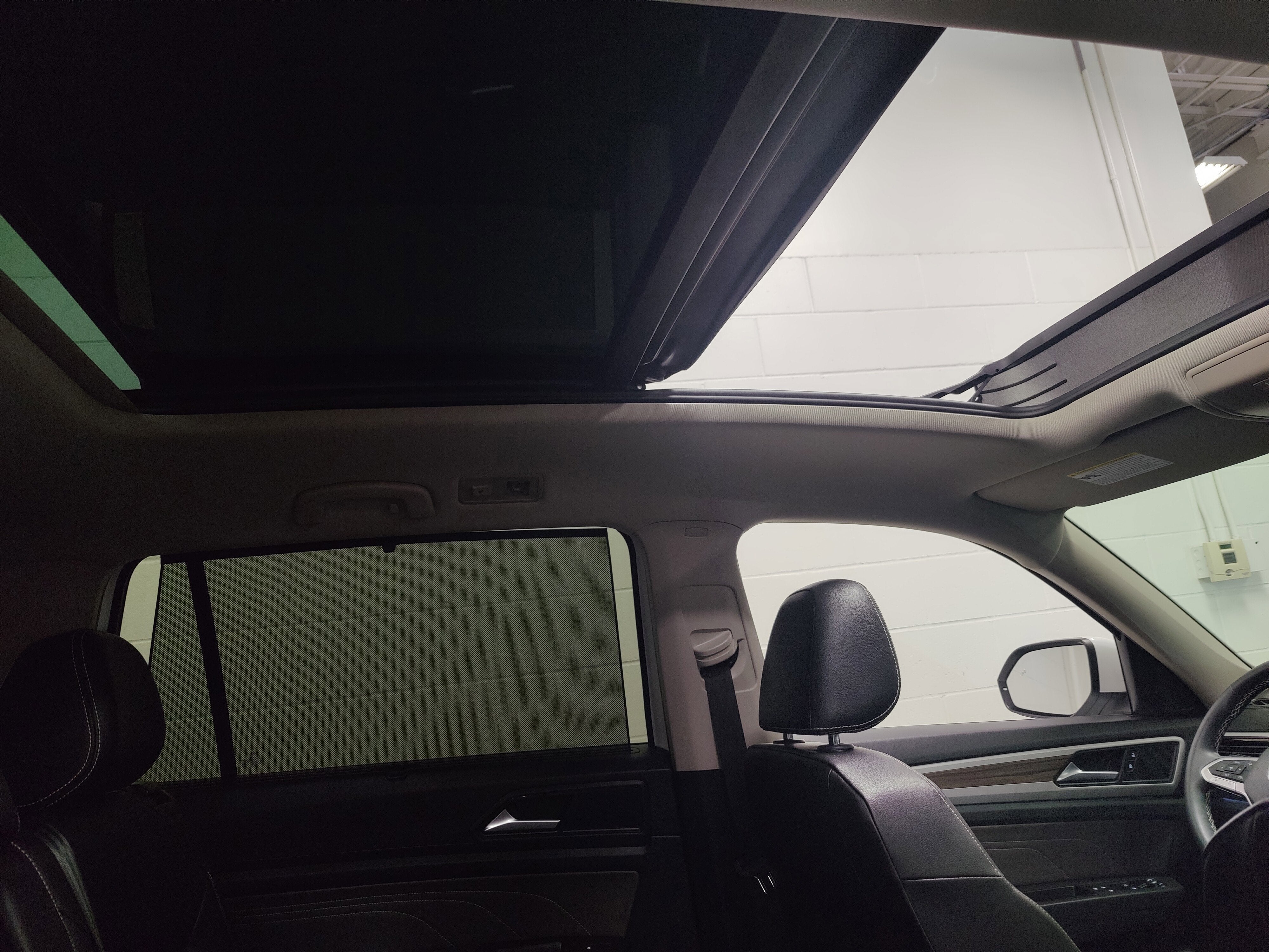 2022 Volkswagen Atlas SEL AWD w/Sunroof/Nav