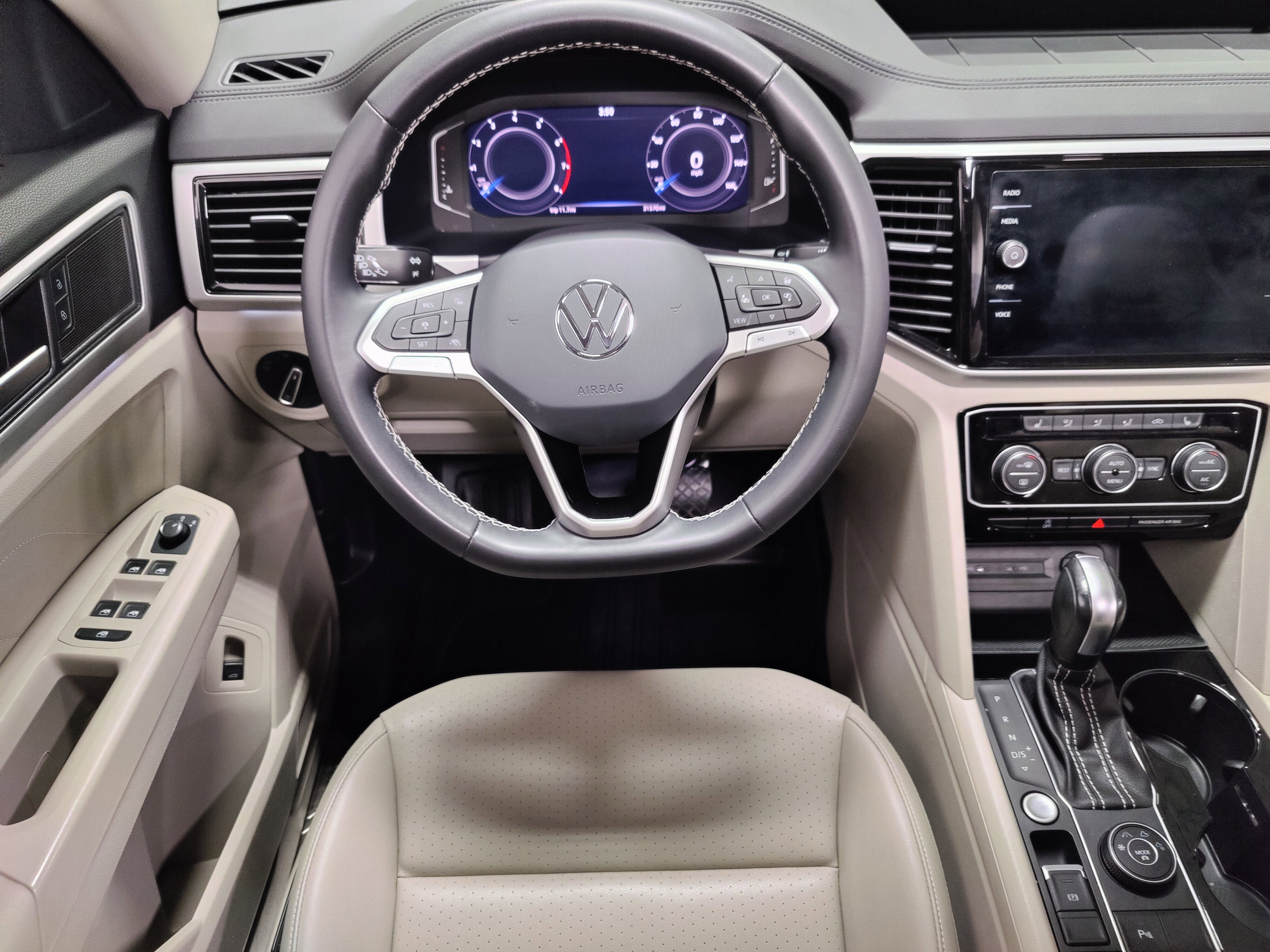 2023 Volkswagen Atlas V6 AWD SEL w/Sunroof/Nav