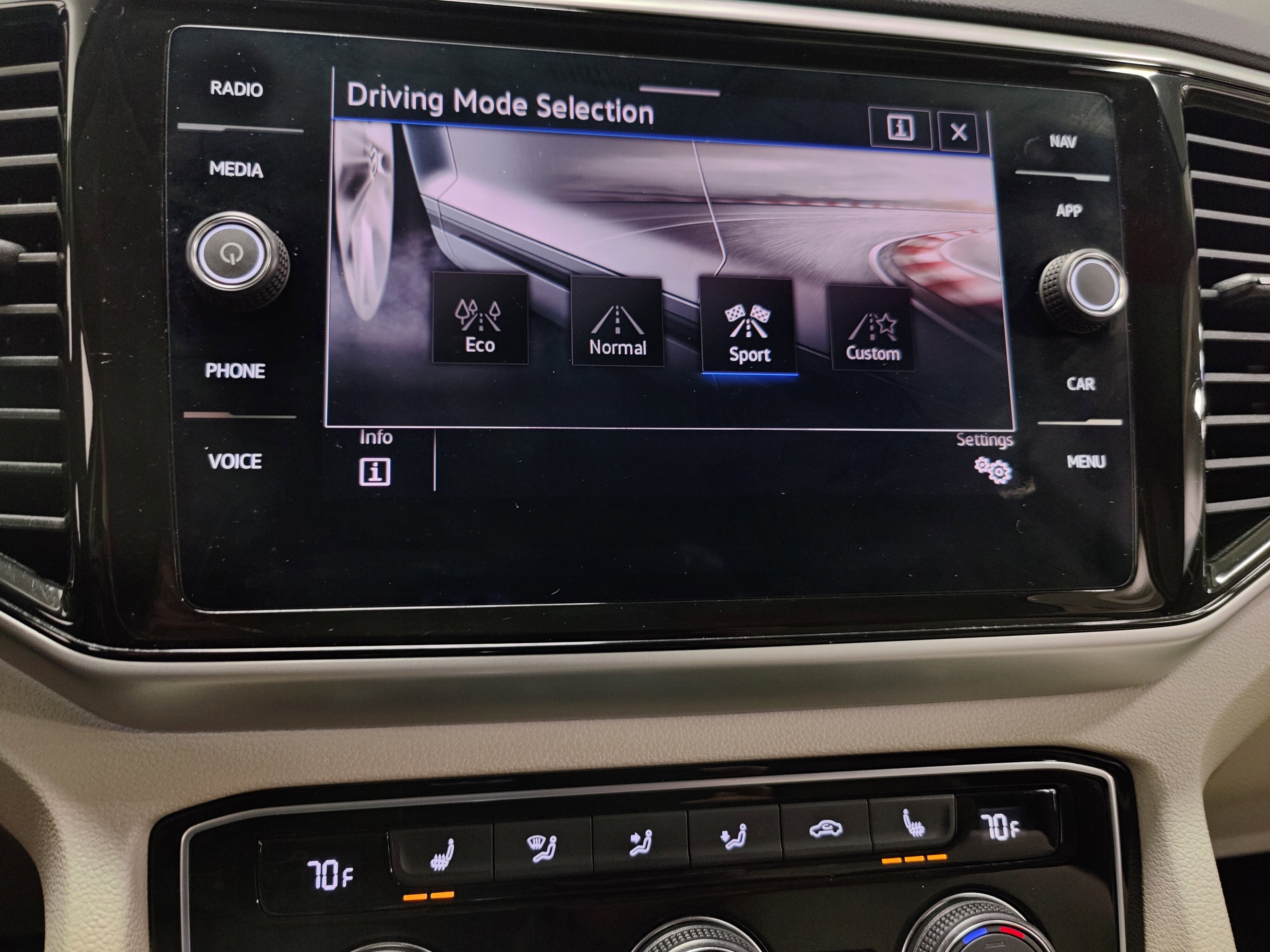 2023 Volkswagen Atlas V6 AWD SEL w/Sunroof/Nav