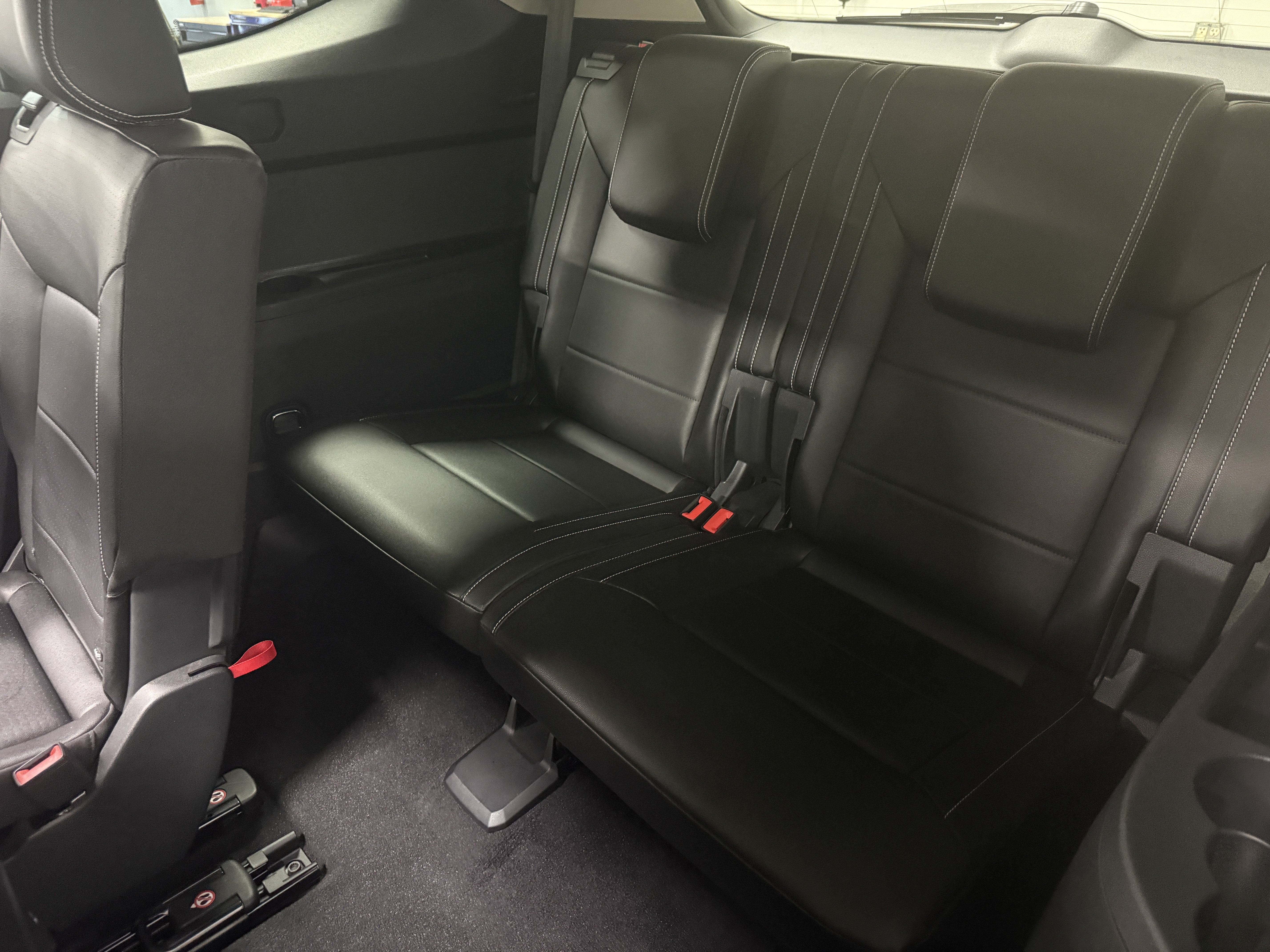 2023 Volkswagen Atlas V6 SEL AWD w/Sunroof & Nav