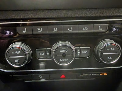 2023 Volkswagen Atlas V6 SEL AWD w/Sunroof & Nav