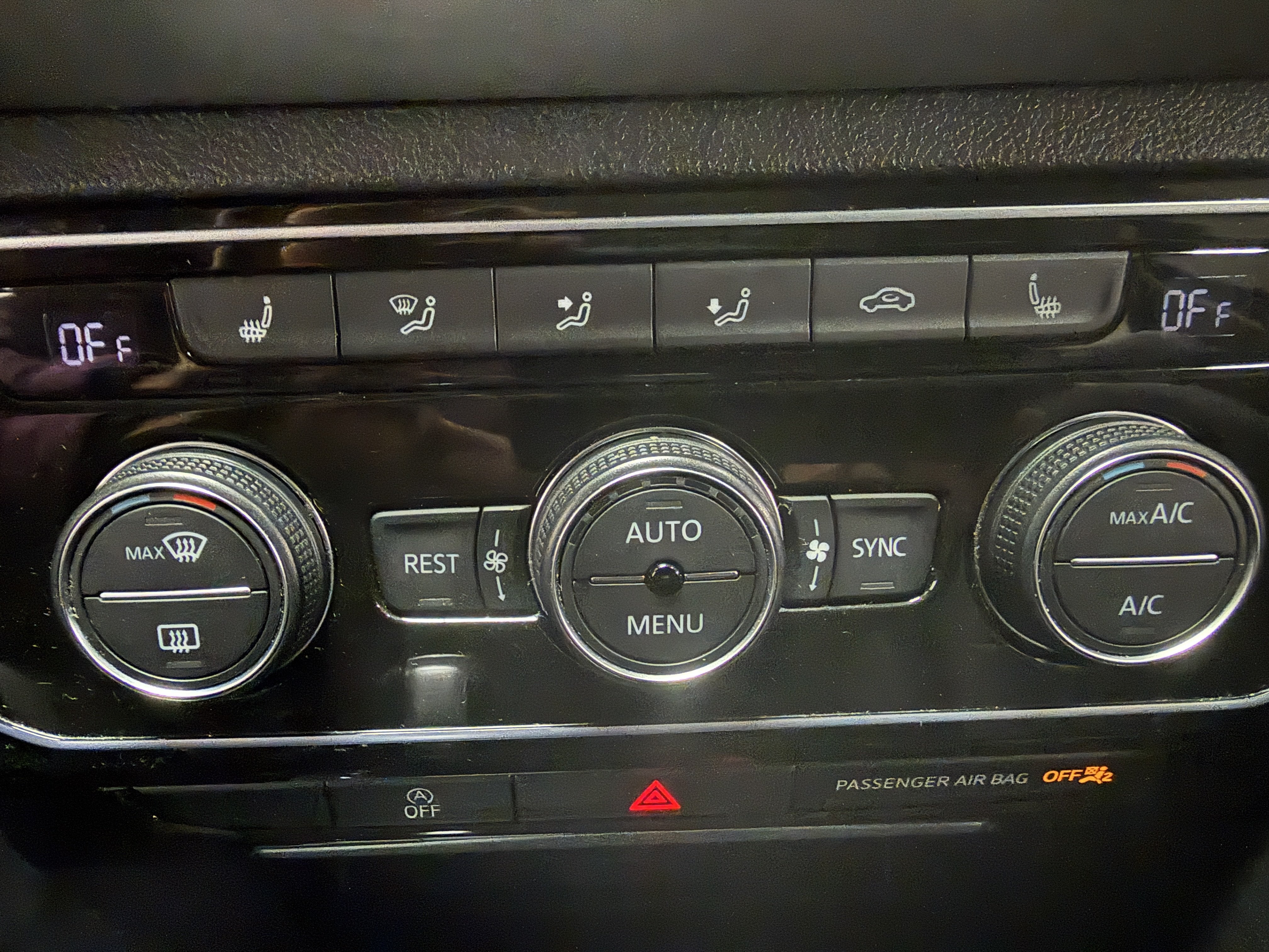 2023 Volkswagen Atlas V6 SEL AWD w/Sunroof & Nav