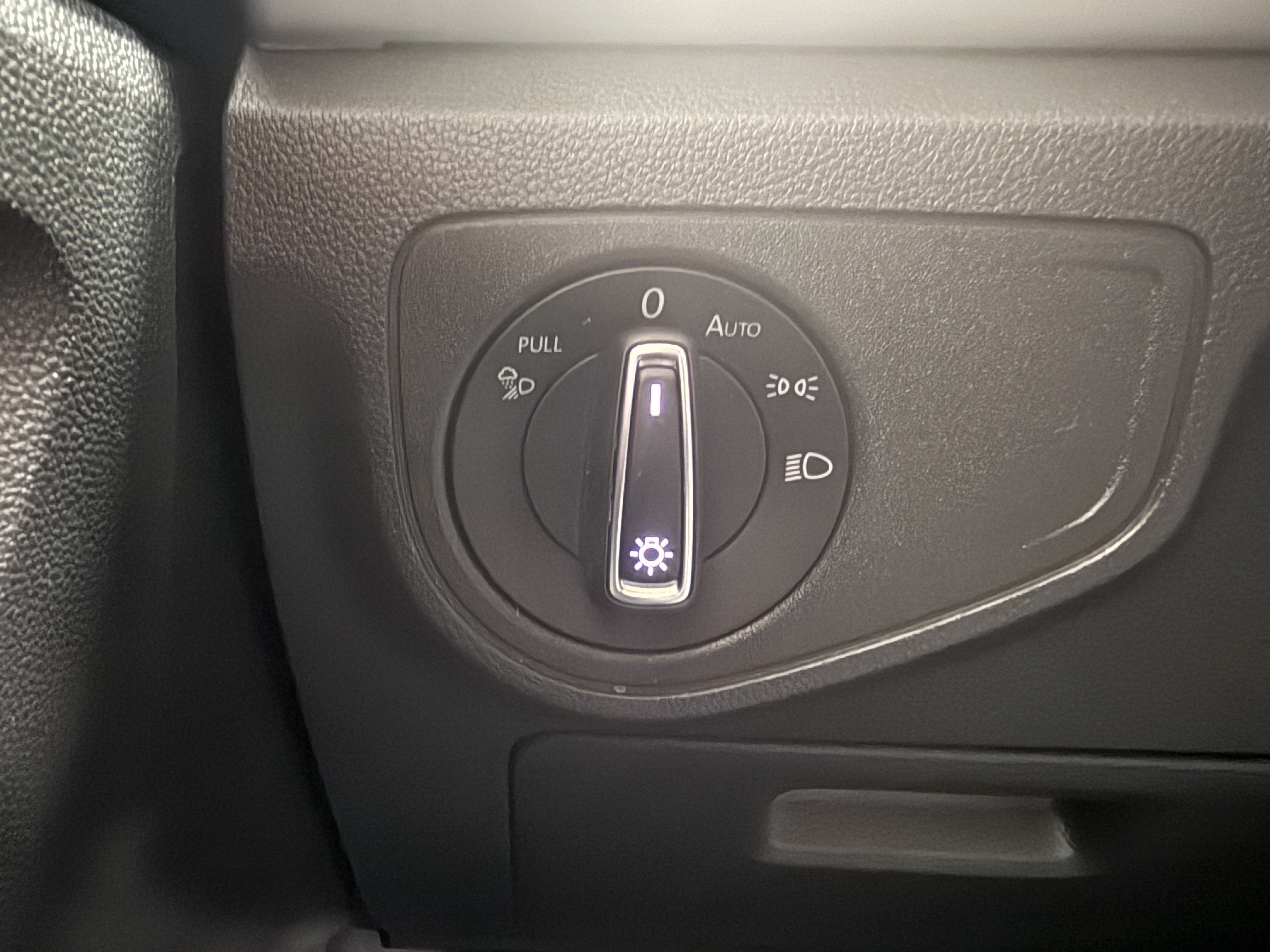 2023 Volkswagen Atlas V6 SEL AWD w/Sunroof & Nav
