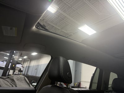 2023 Volkswagen Atlas V6 SEL AWD w/Sunroof & Nav