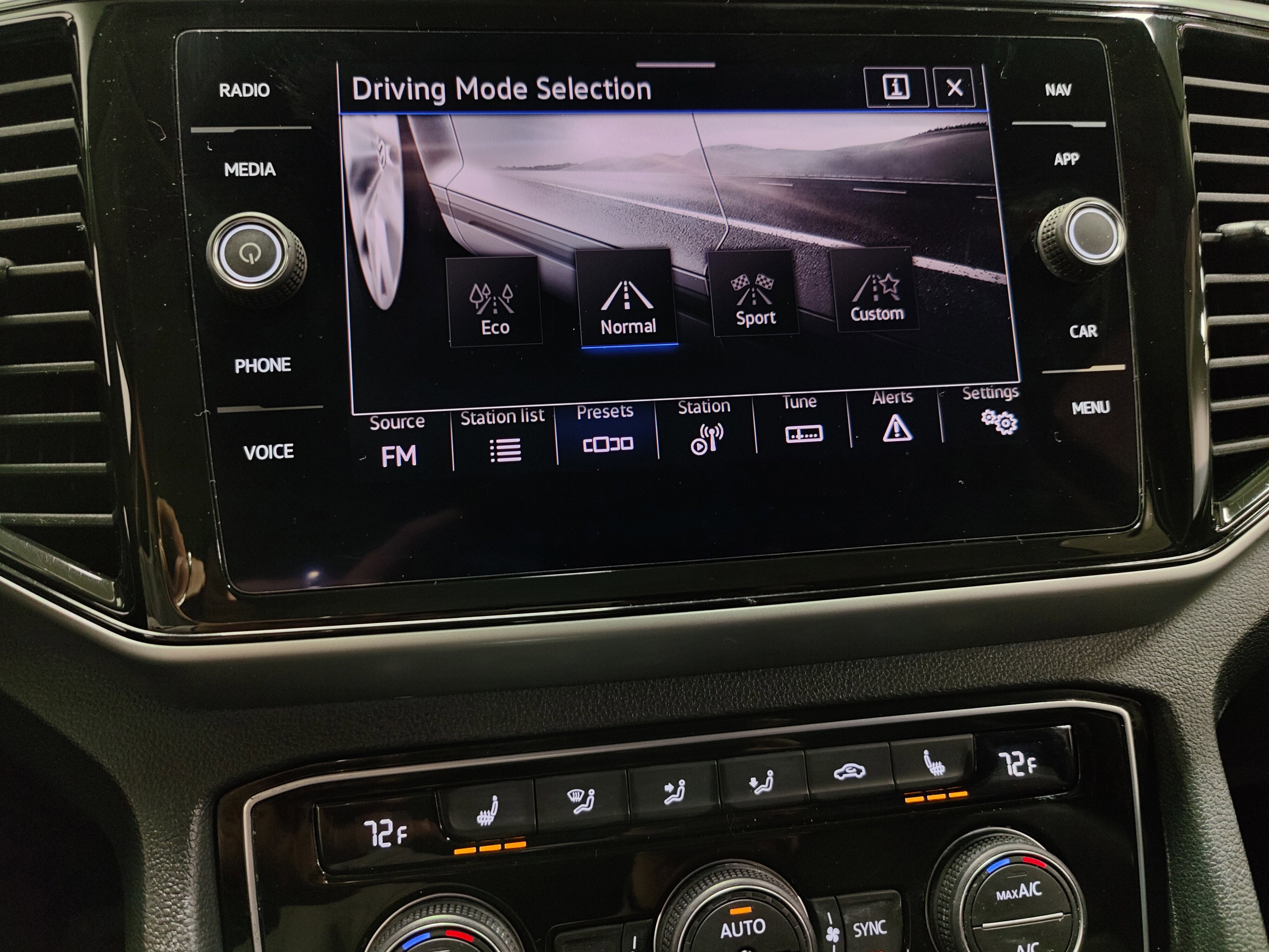 2022 Volkswagen Atlas V6 AWD SEL w/Sunroof/Nav